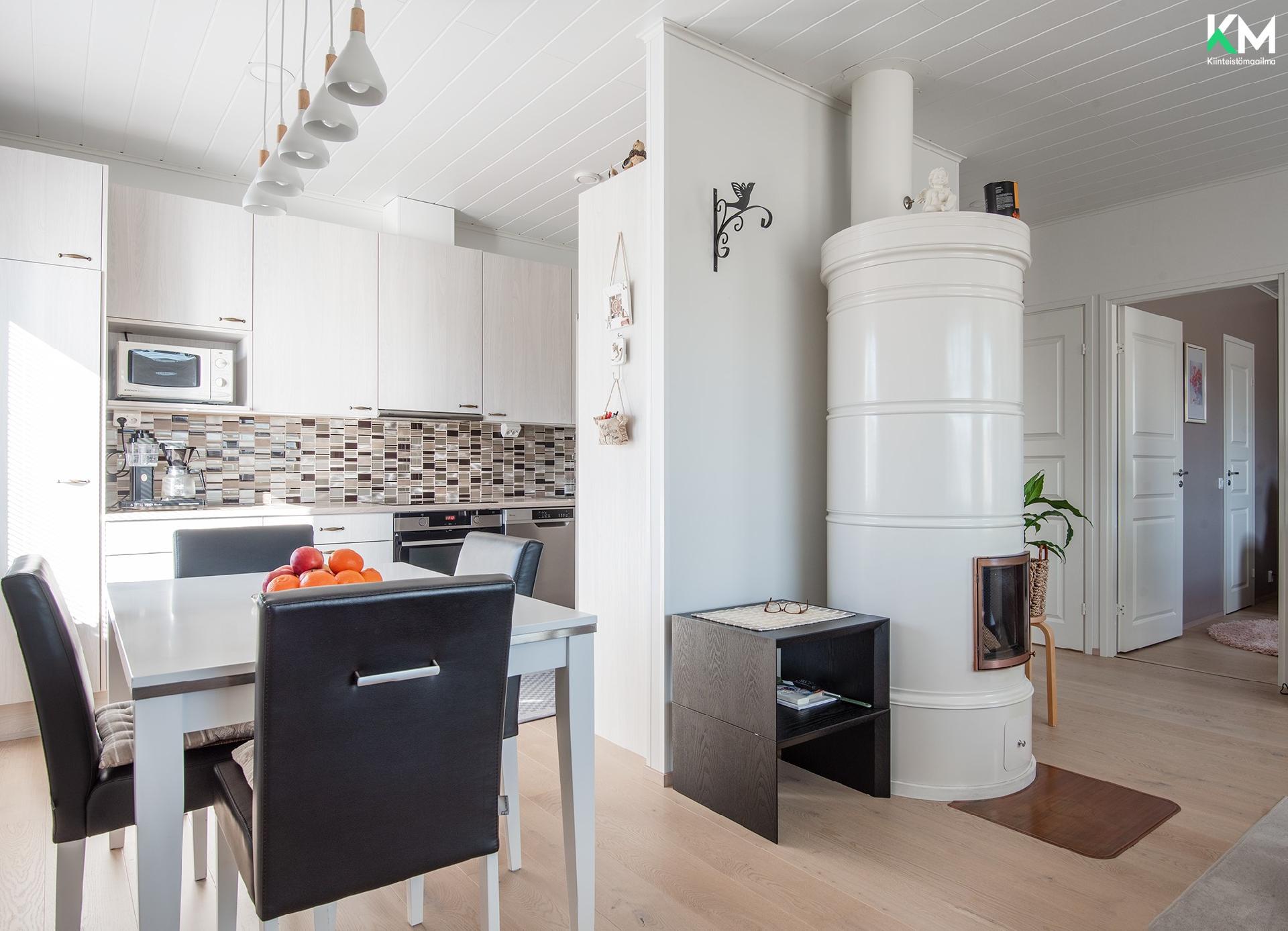 Hakokappelintie 6, Kyrö, Pöytyä