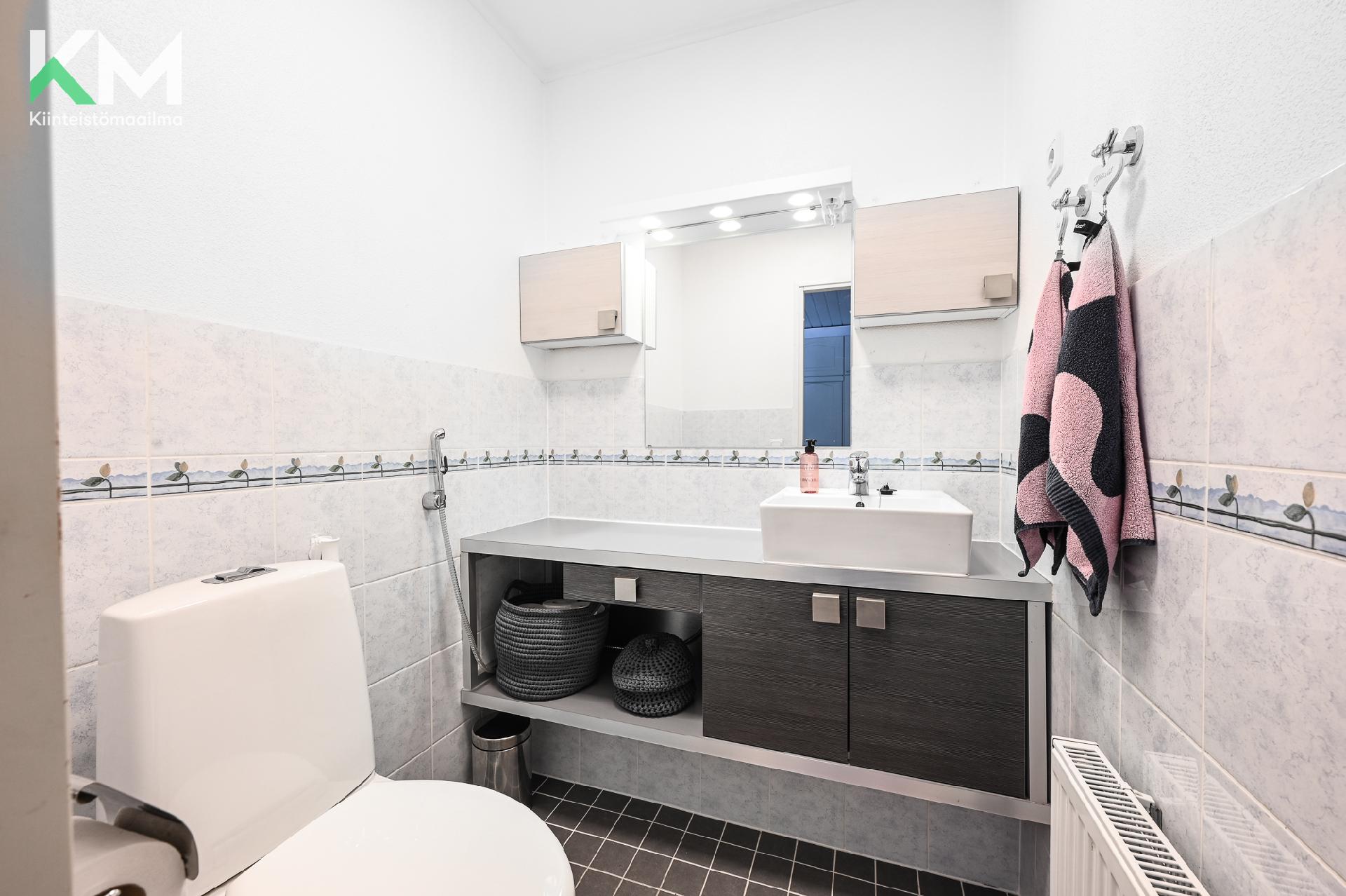 Kärppätie 5, Autio, Kurikka