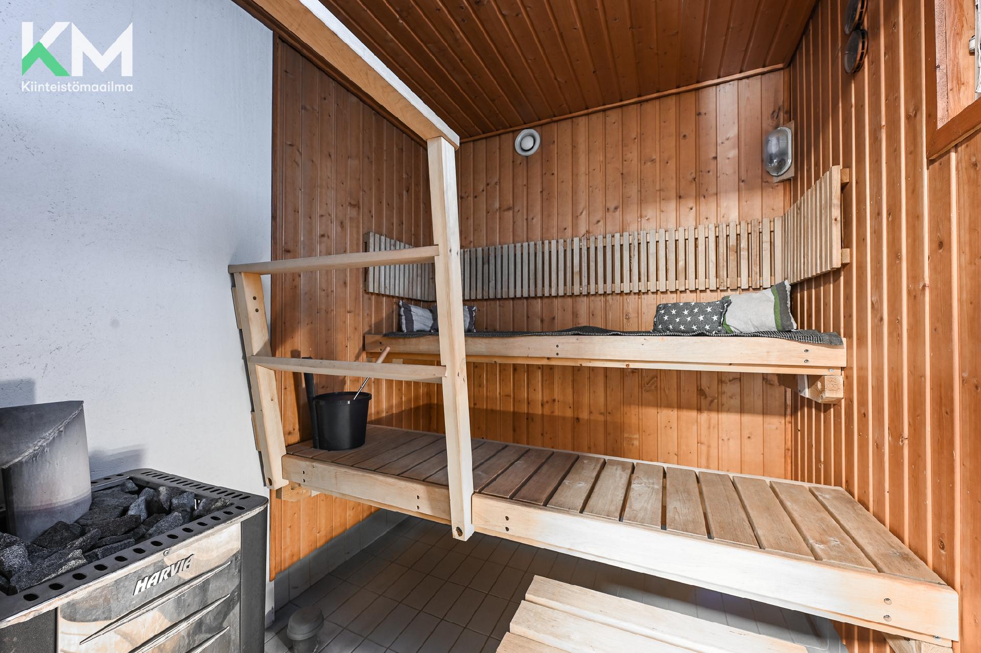 Kärppätie 5, Autio, Kurikka