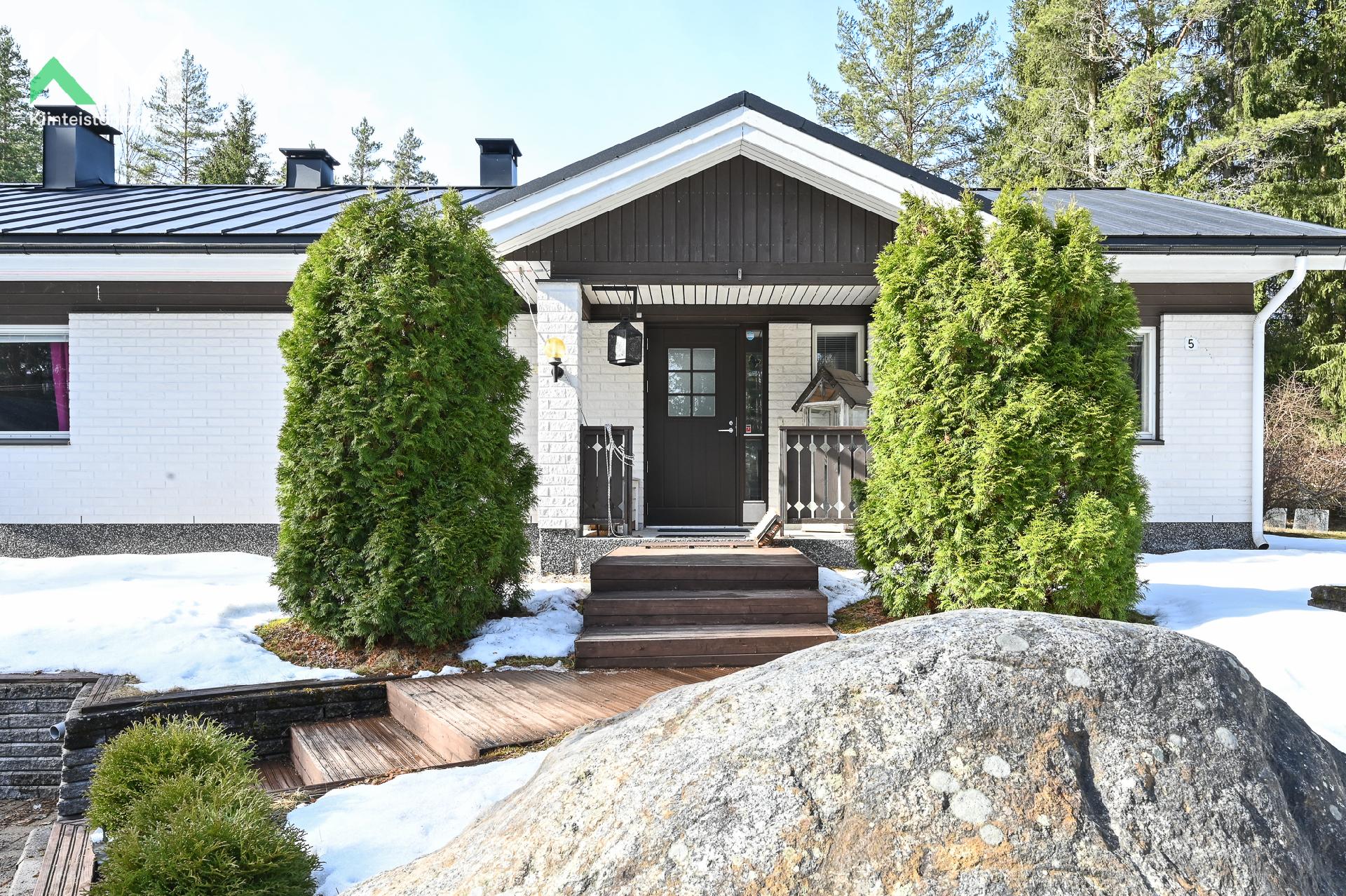 Kärppätie 5, Autio, Kurikka