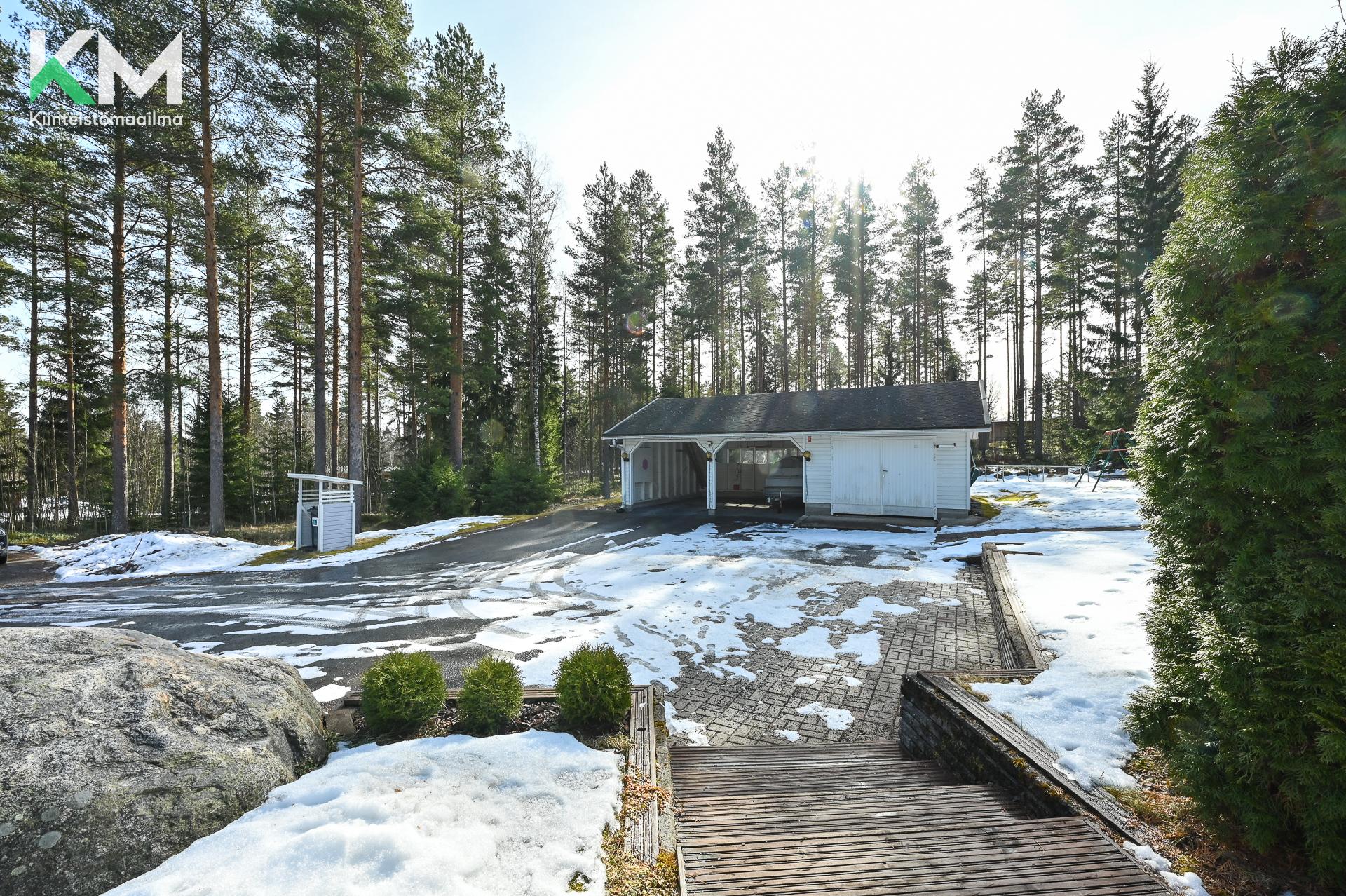 Kärppätie 5, Autio, Kurikka