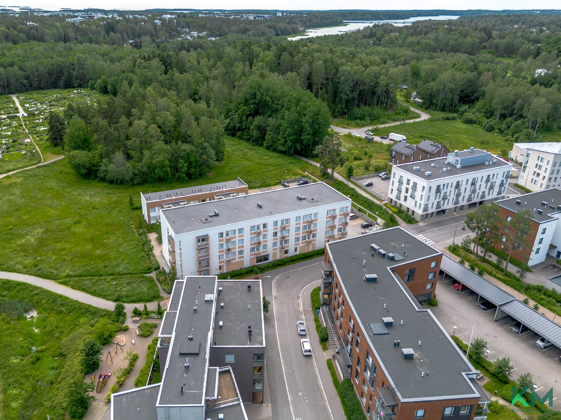 Tankomäenkatu 10, Vartiokylä, Helsinki