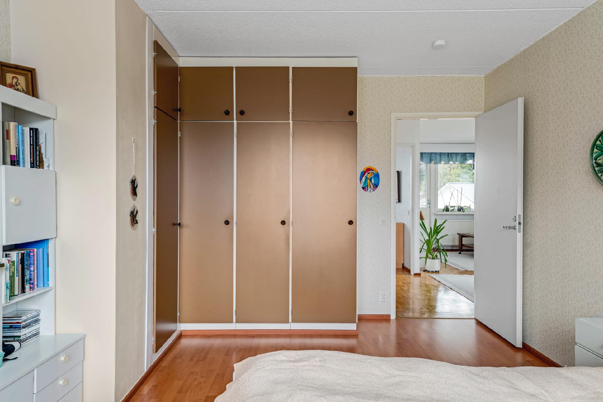 Linnainmaankatu 10, Linnainmaa, Tampere