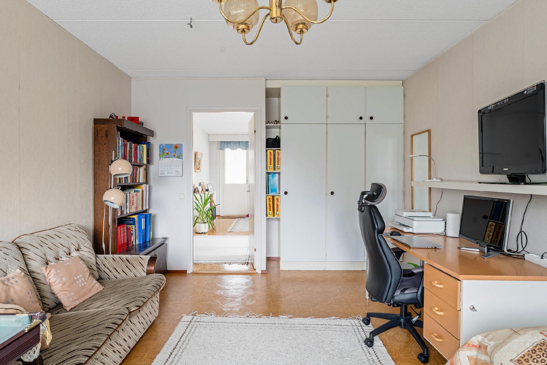 Linnainmaankatu 10, Linnainmaa, Tampere