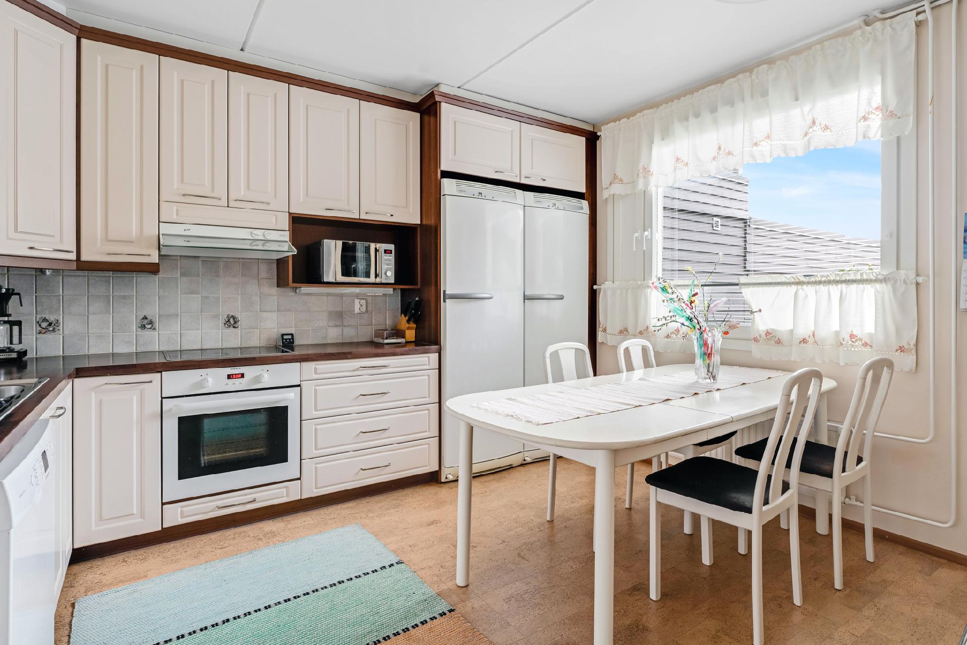 Linnainmaankatu 10, Linnainmaa, Tampere