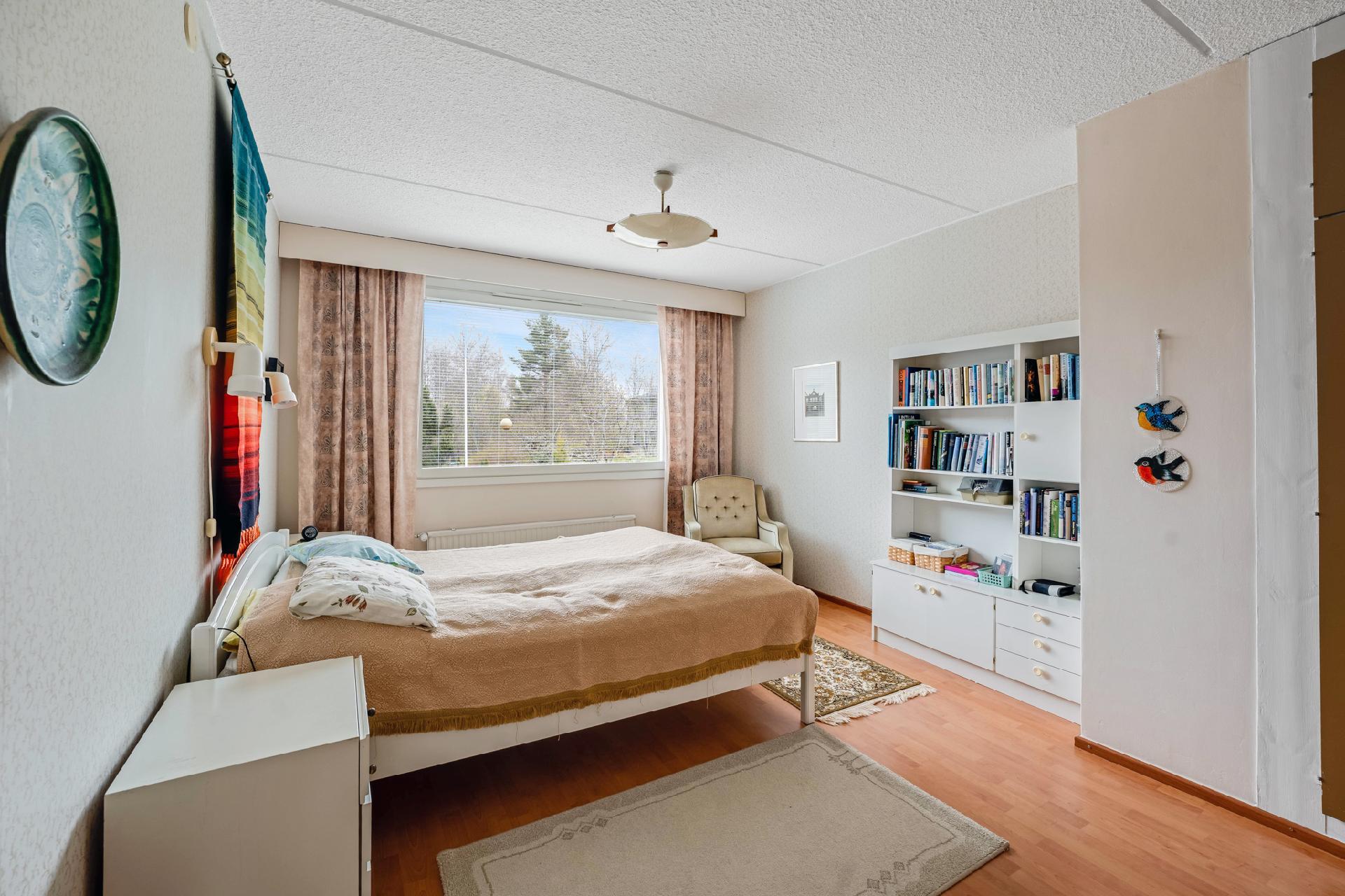 Linnainmaankatu 10, Linnainmaa, Tampere