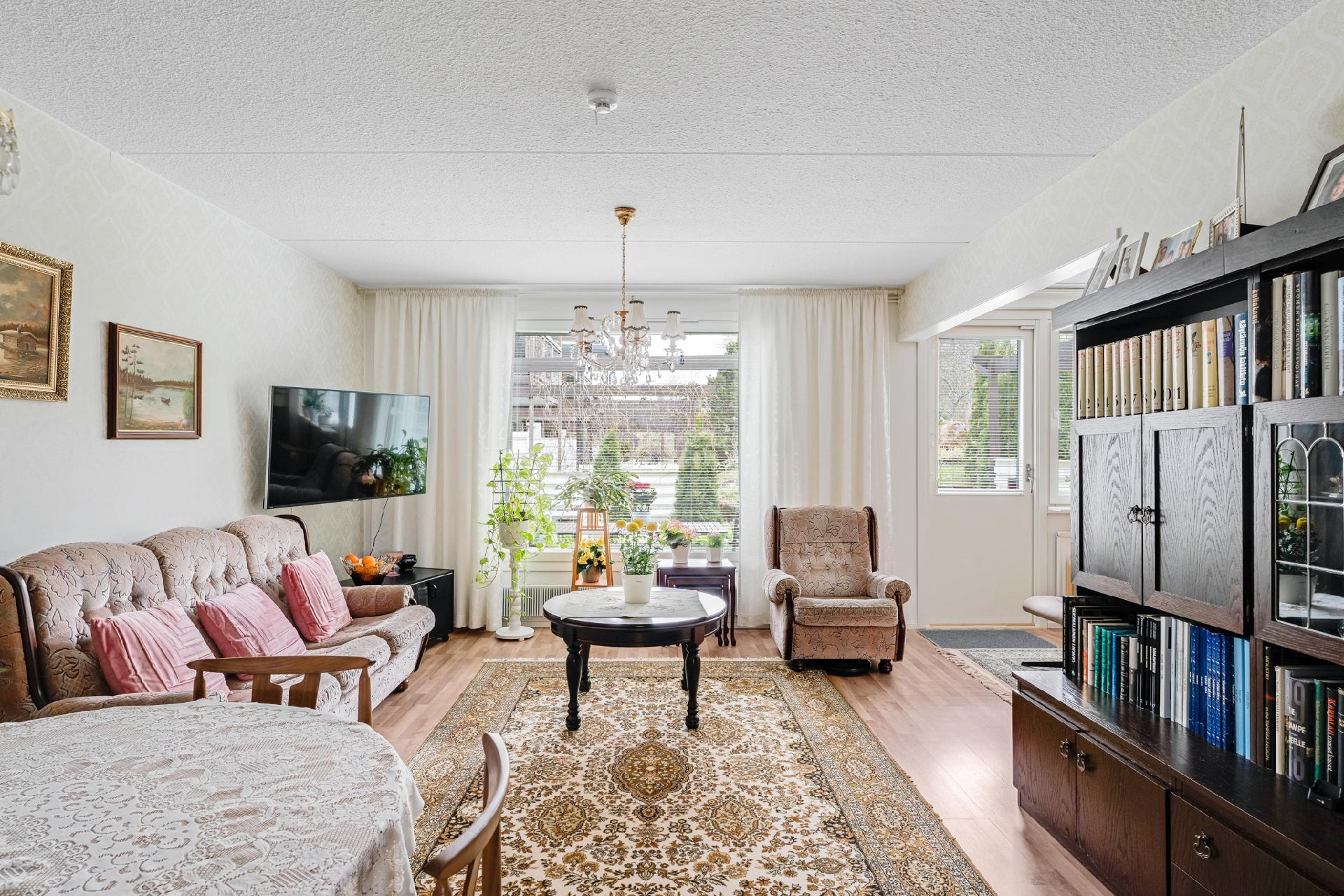 Linnainmaankatu 10, Linnainmaa, Tampere