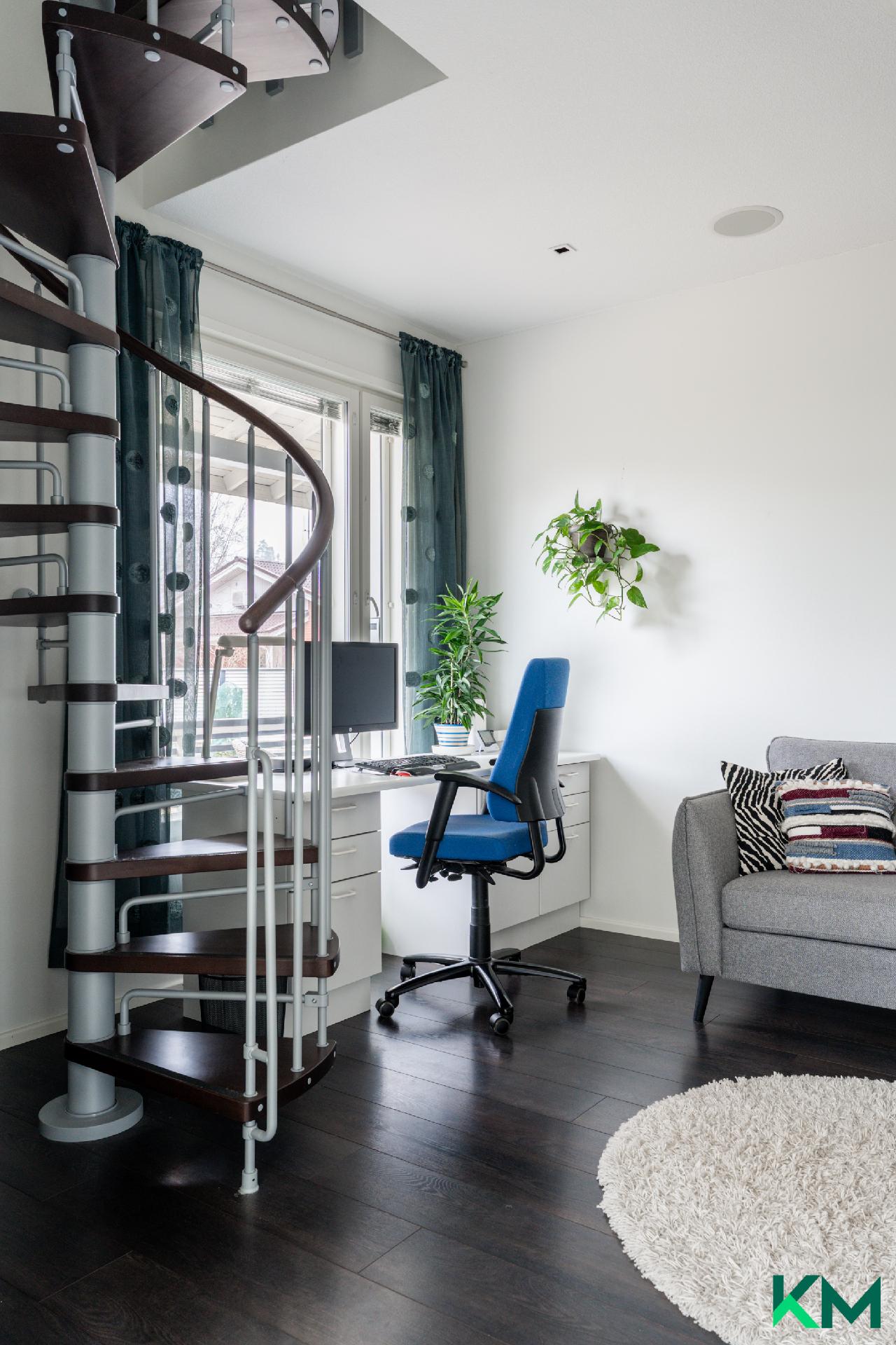 Kiertomäentie 11, Kuninkaanmäki, Vantaa