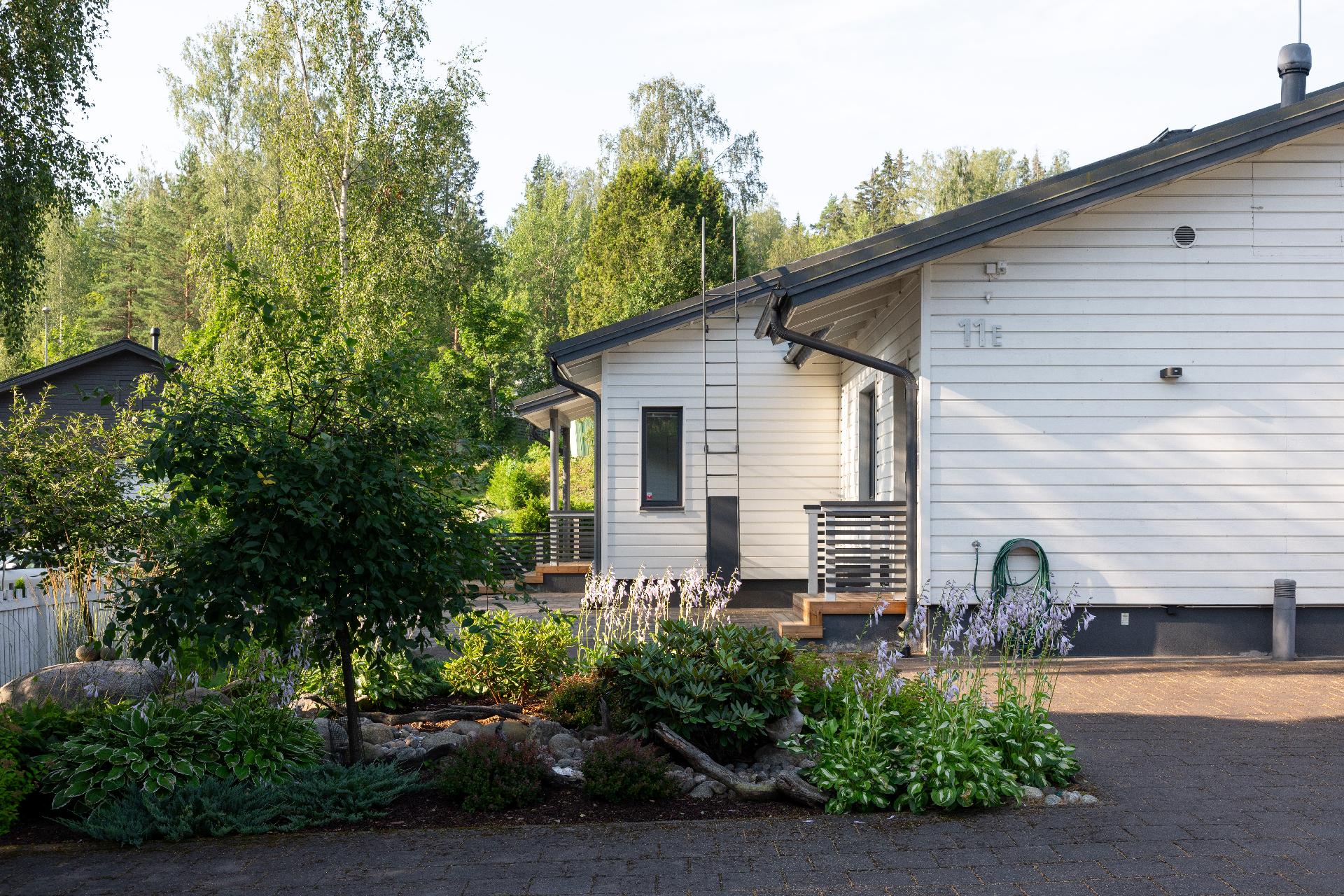 Kiertomäentie 11, Kuninkaanmäki, Vantaa