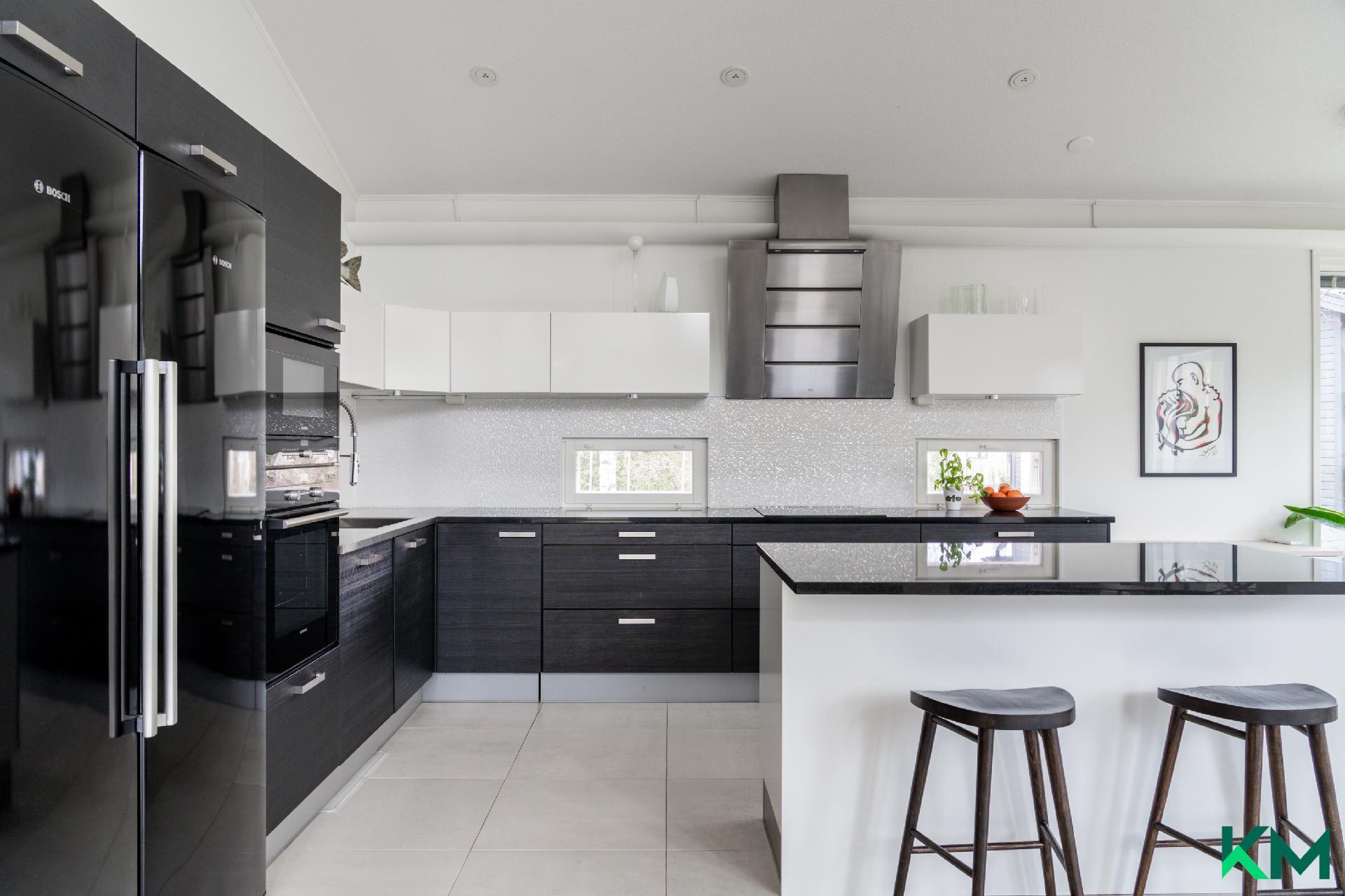 Kiertomäentie 11, Kuninkaanmäki, Vantaa