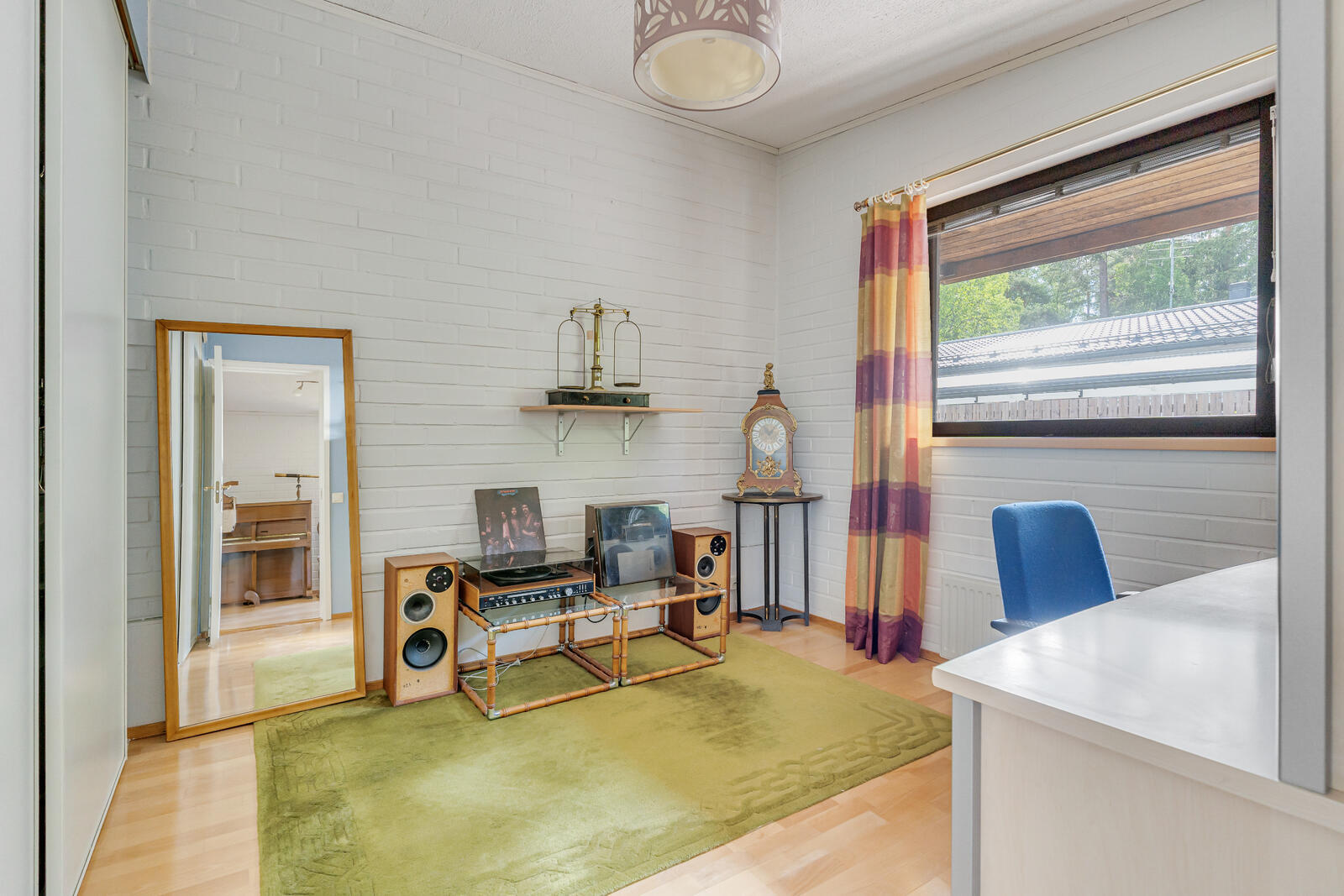 Huttumyllyntie 6B, Myllypuro, Helsinki