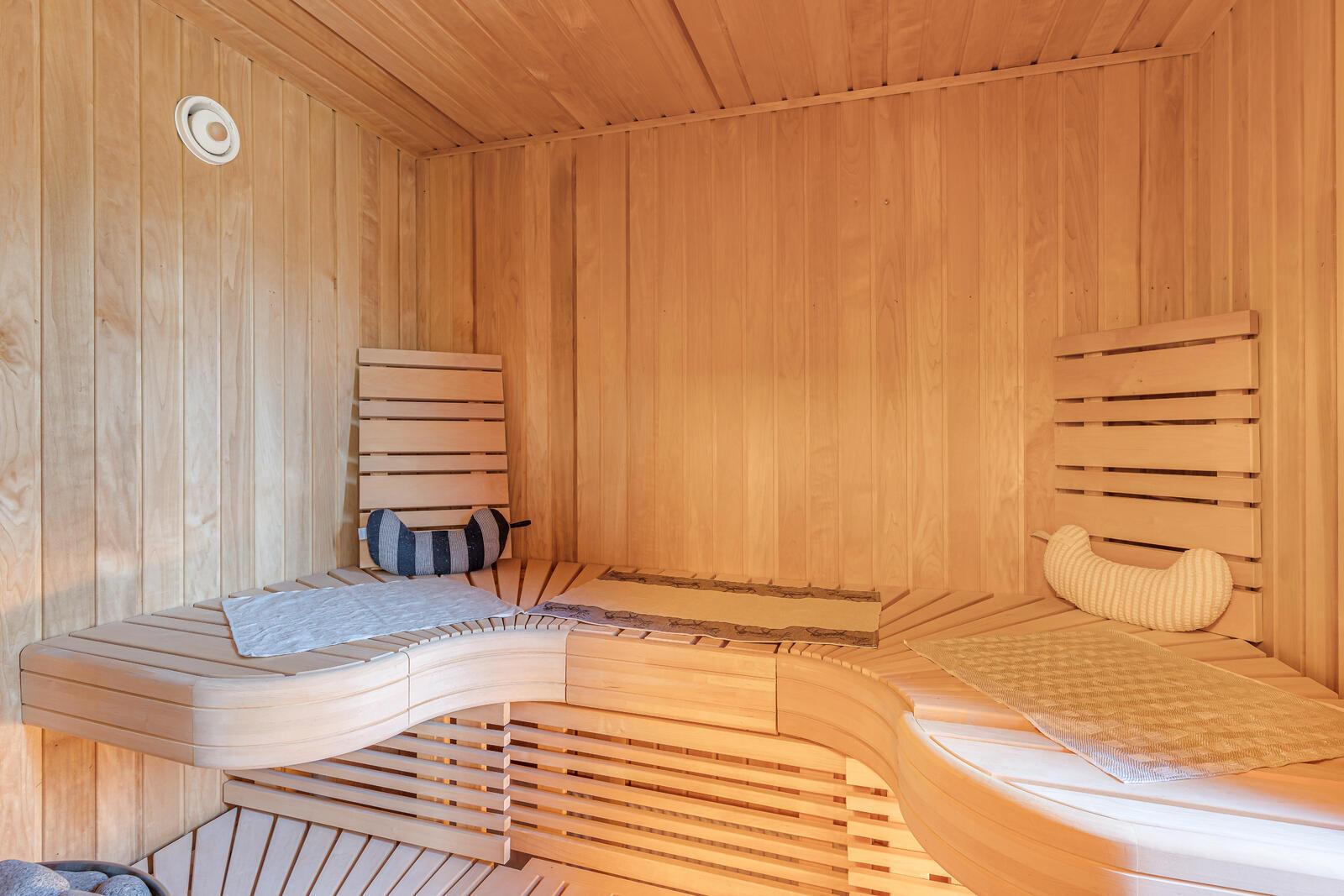 Huttumyllyntie 6B, Myllypuro, Helsinki