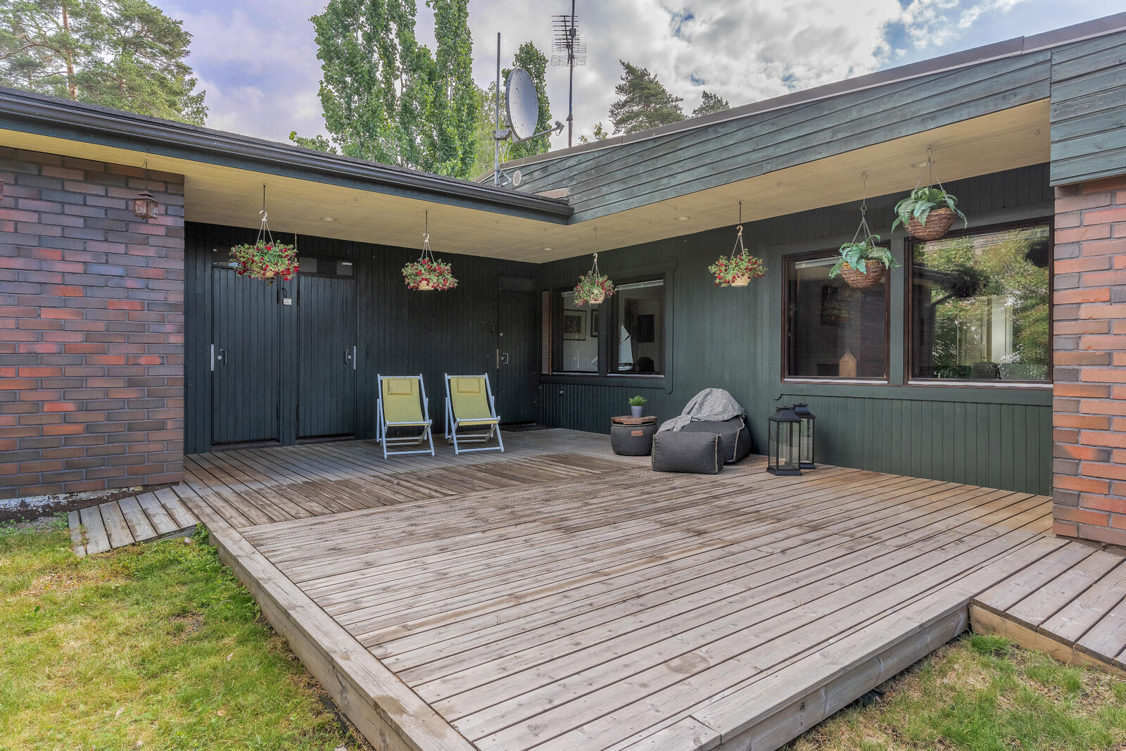 Huttumyllyntie 6B, Myllypuro, Helsinki