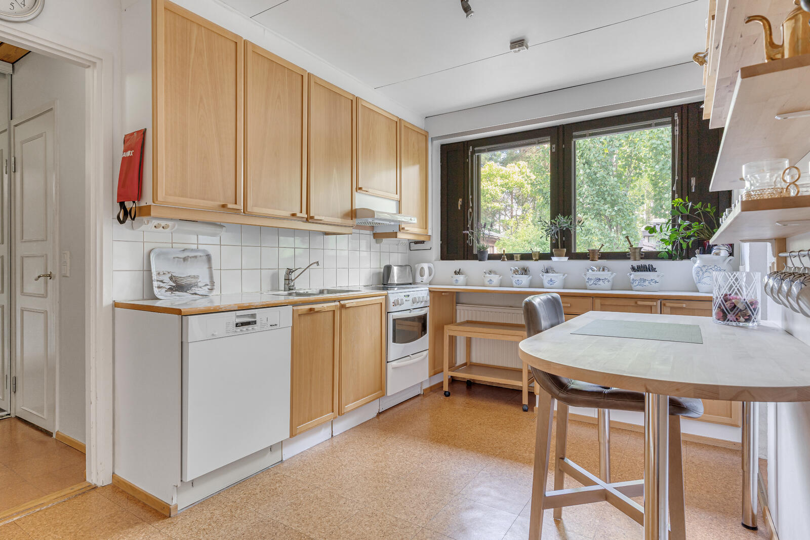 Huttumyllyntie 6B, Myllypuro, Helsinki