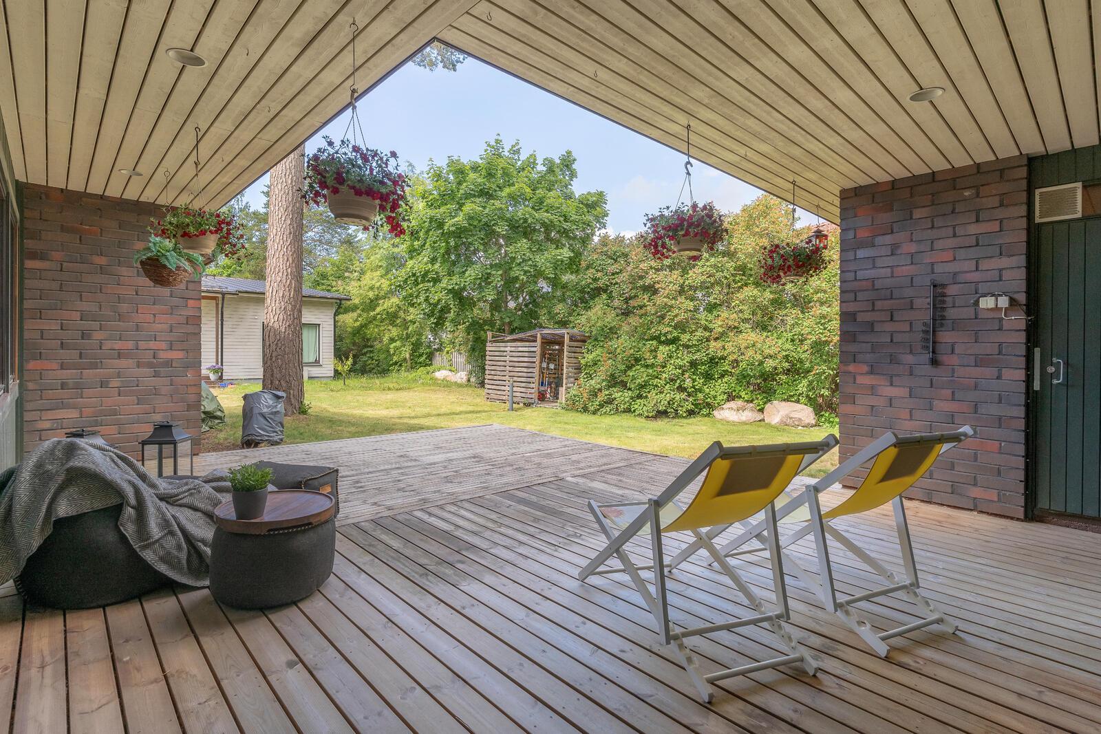 Huttumyllyntie 6B, Myllypuro, Helsinki