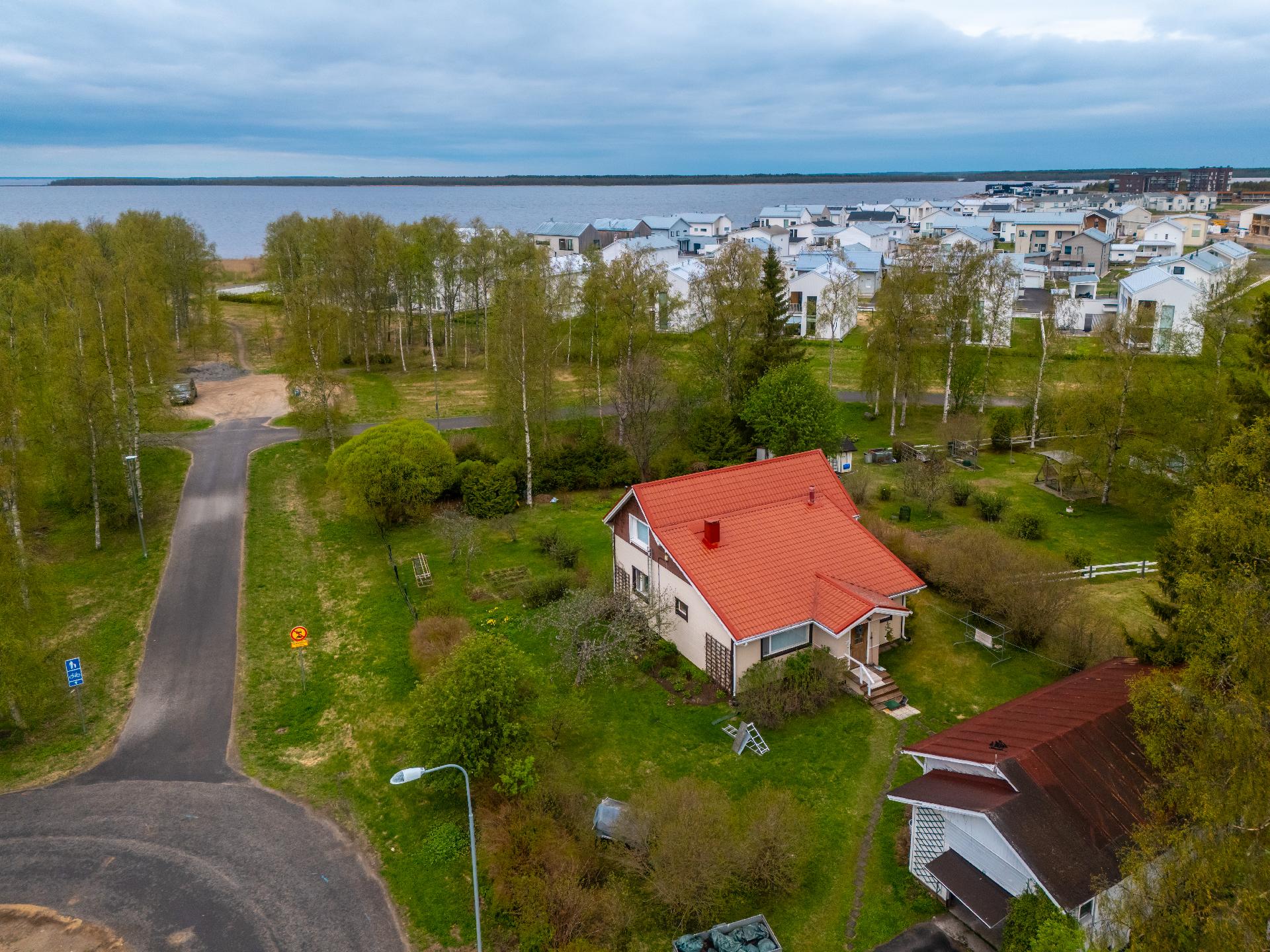 Korttitie 20, Länsi-Patela, Oulu