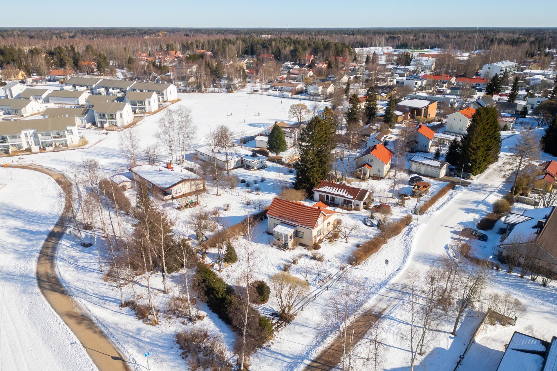 Korttitie 20, Länsi-Patela, Oulu