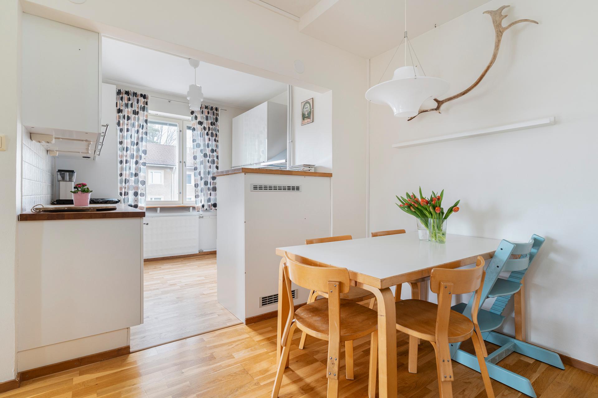 Pastori Jussilaisen tie 8, Pohjois-Haaga, Helsinki