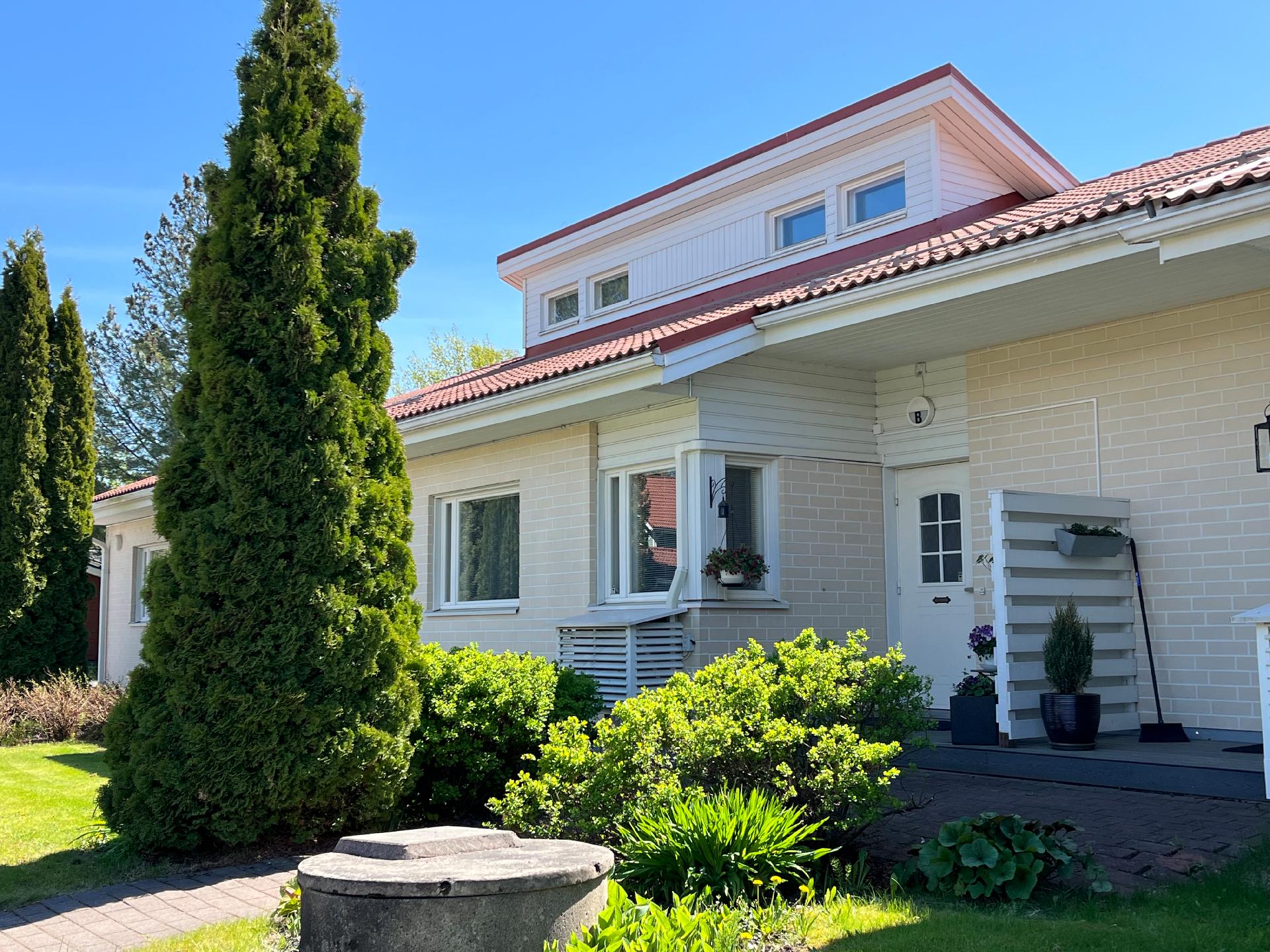 Hiekkatie 24, Hiekkaharju, Vantaa