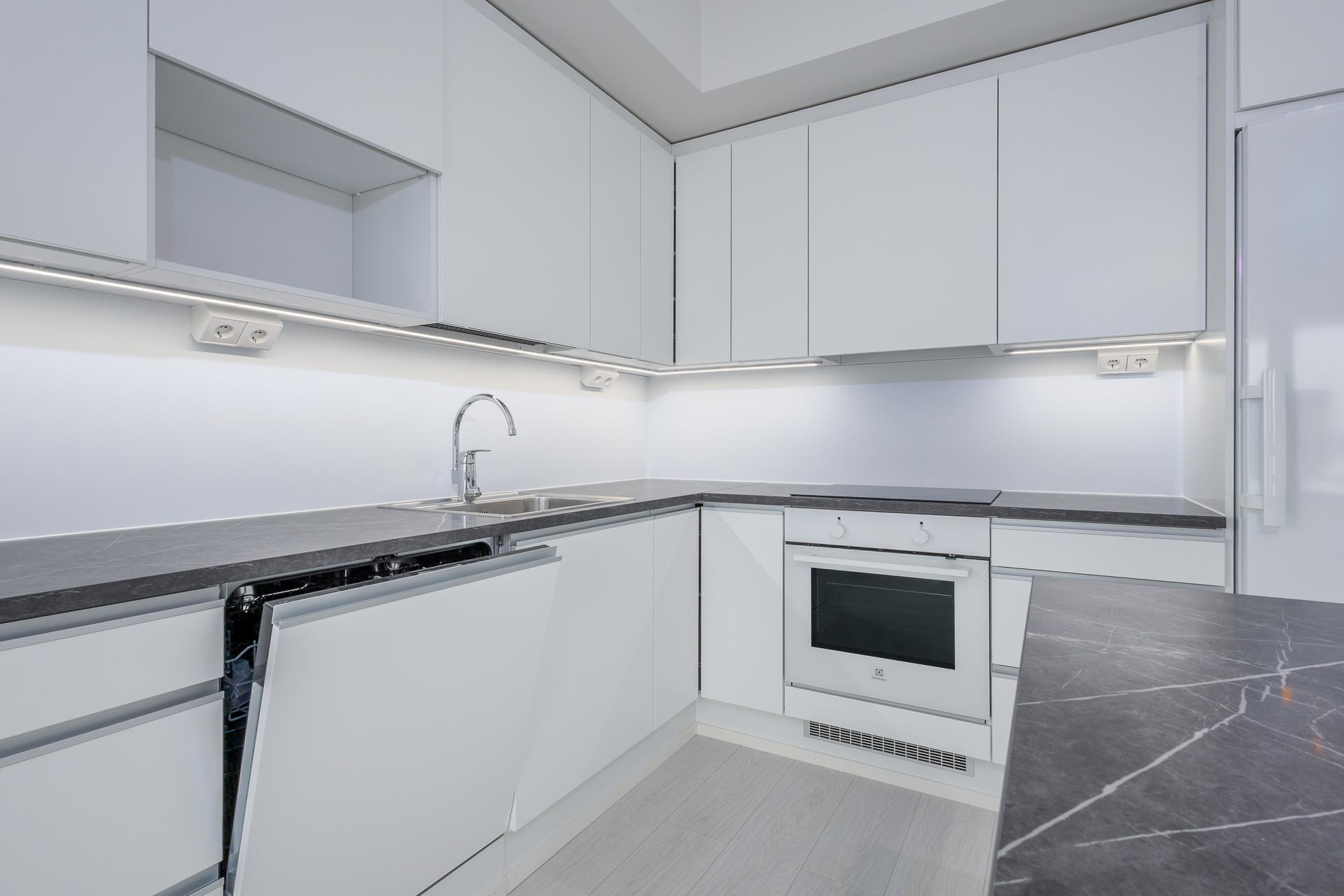 keittiön kaapistoja