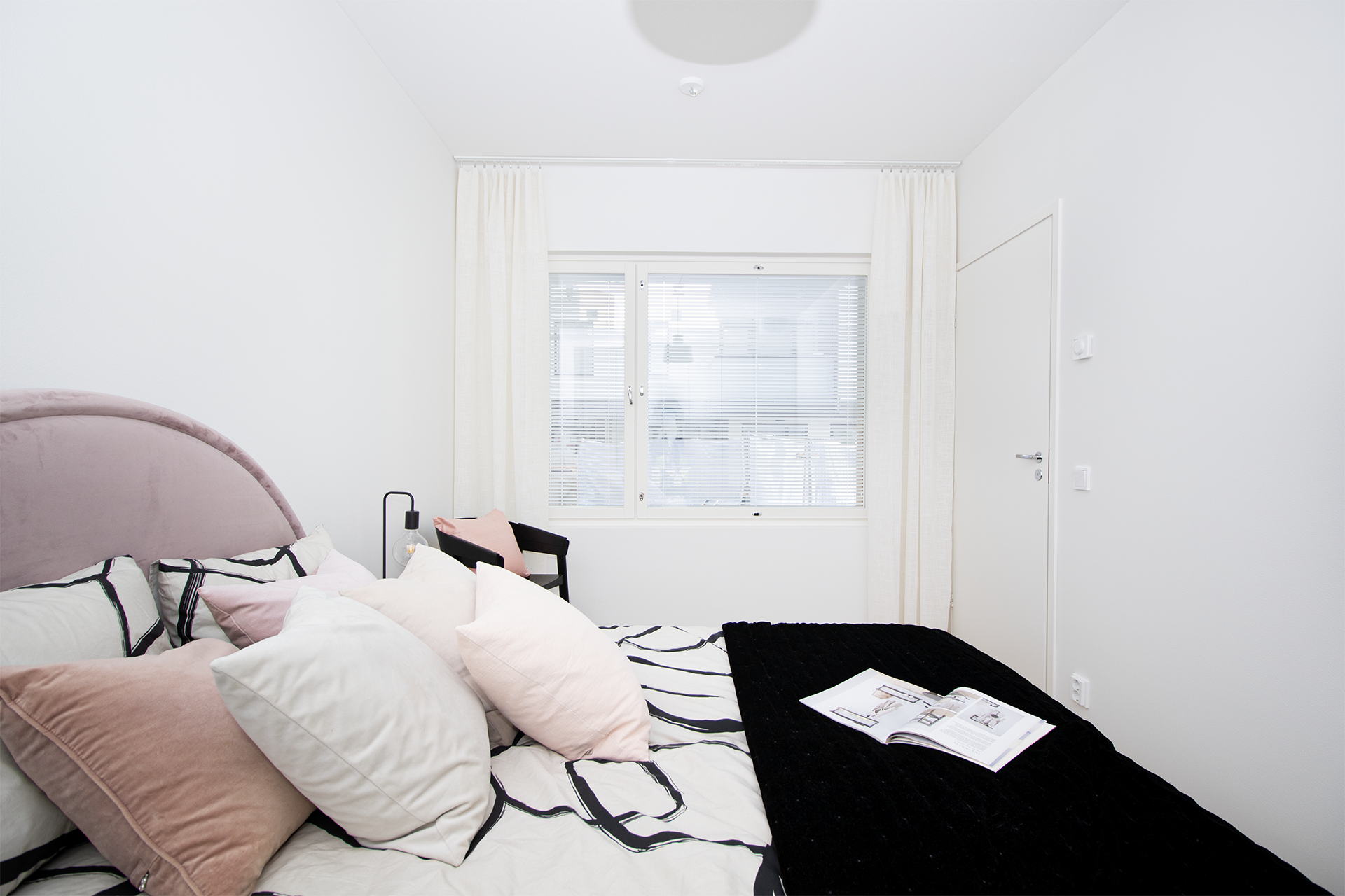 Valmiin asunnon C 3 makuuhuone.