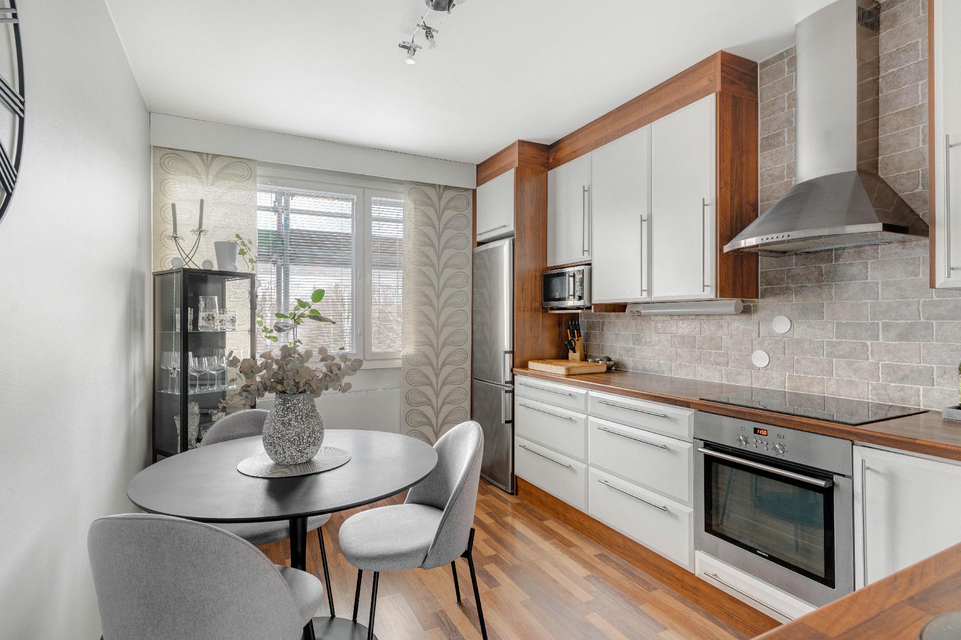 Kivivuorenkuja 2, Martinlaakso, Vantaa