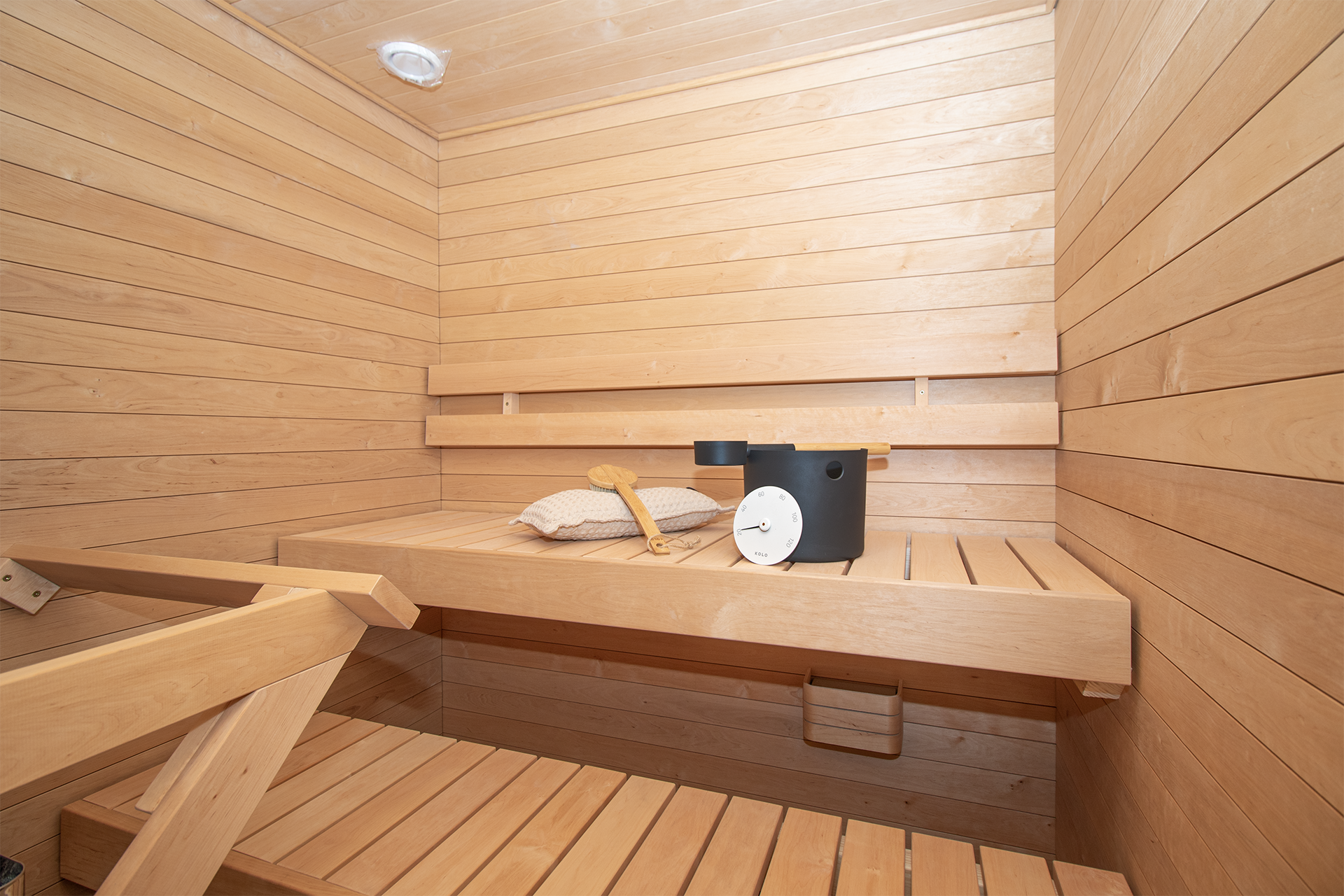 Valmiin C 4 asunnon sauna.