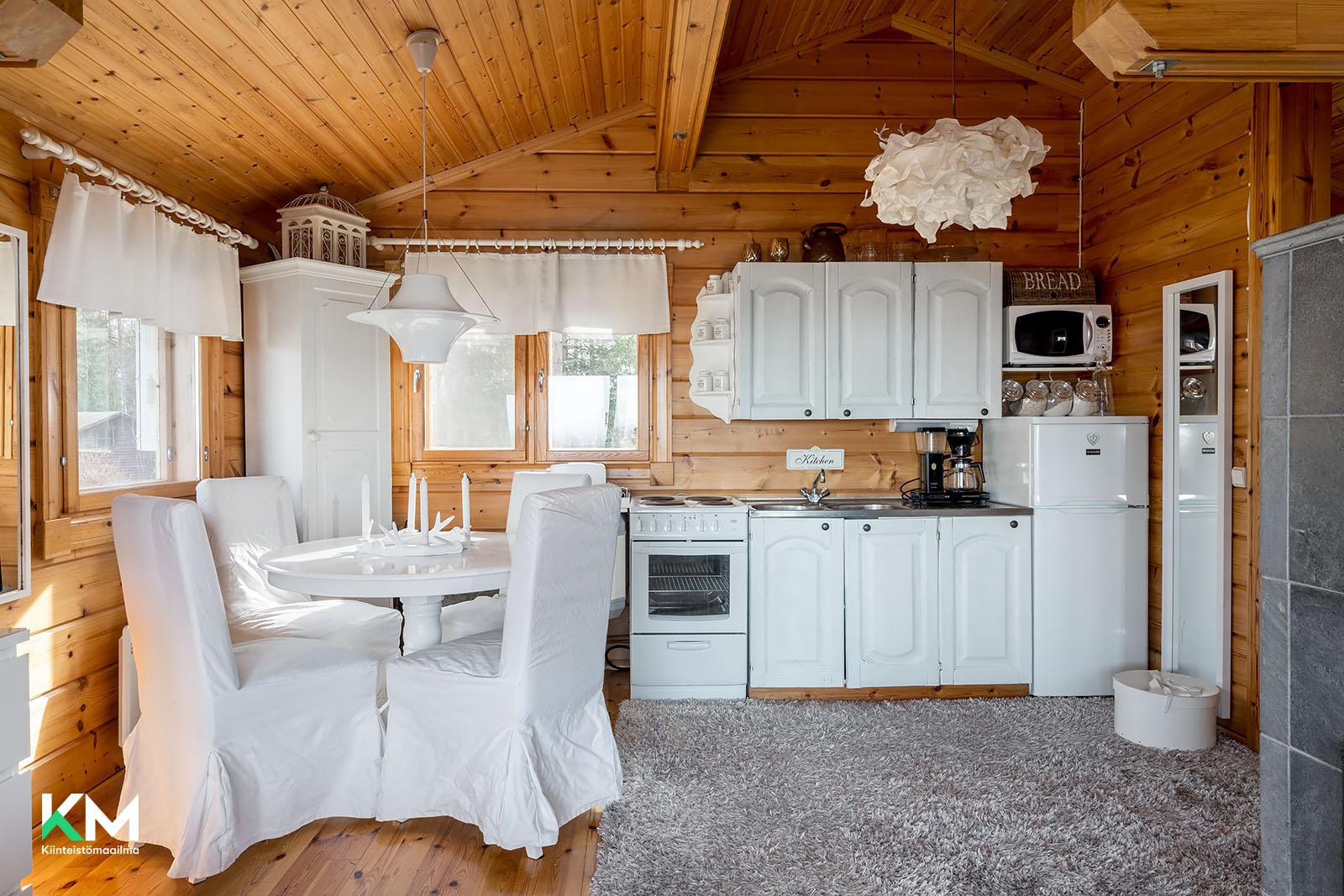 Hylkykarinkuja 16, Varjakka, Oulu