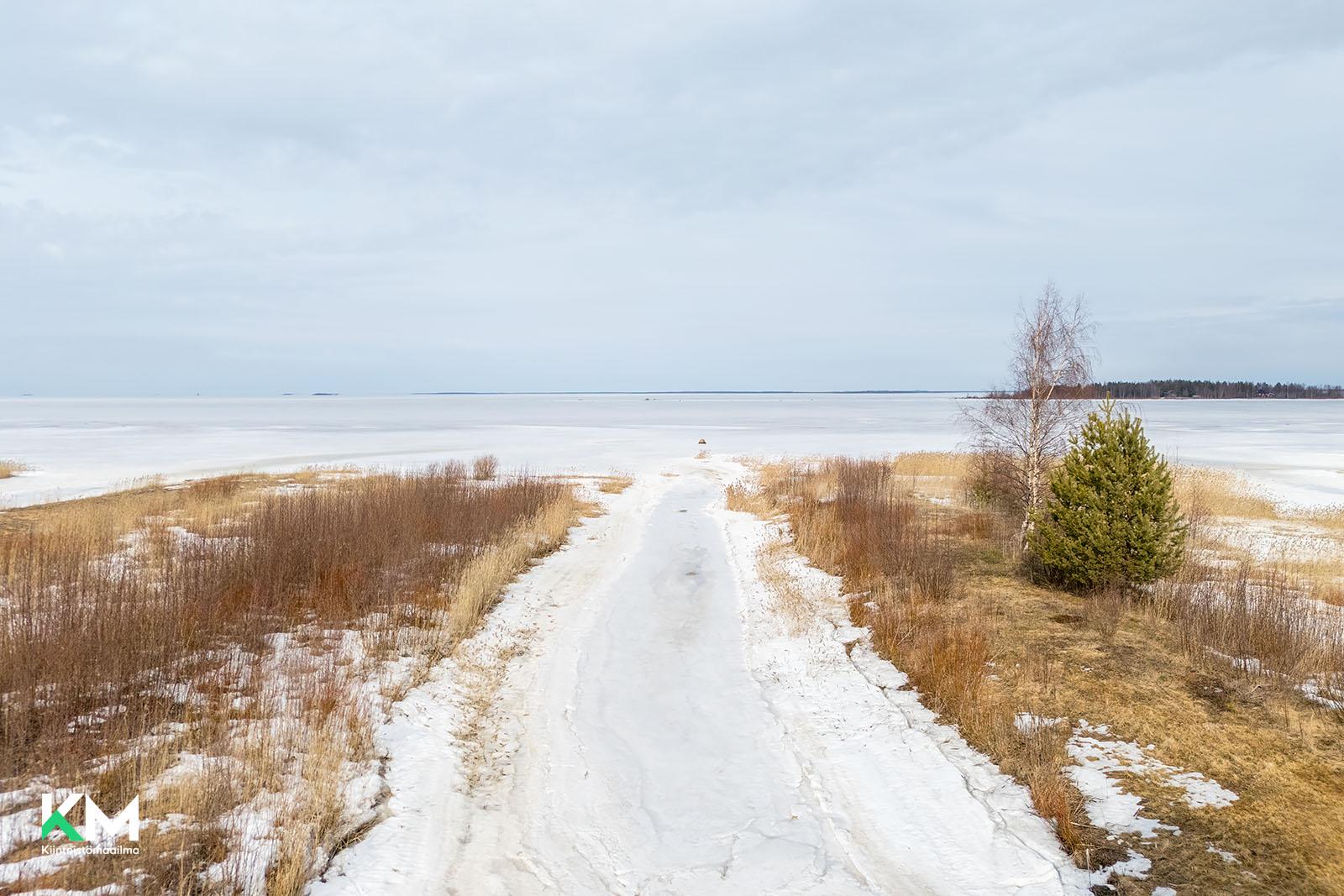 Hylkykarinkuja 16, Varjakka, Oulu