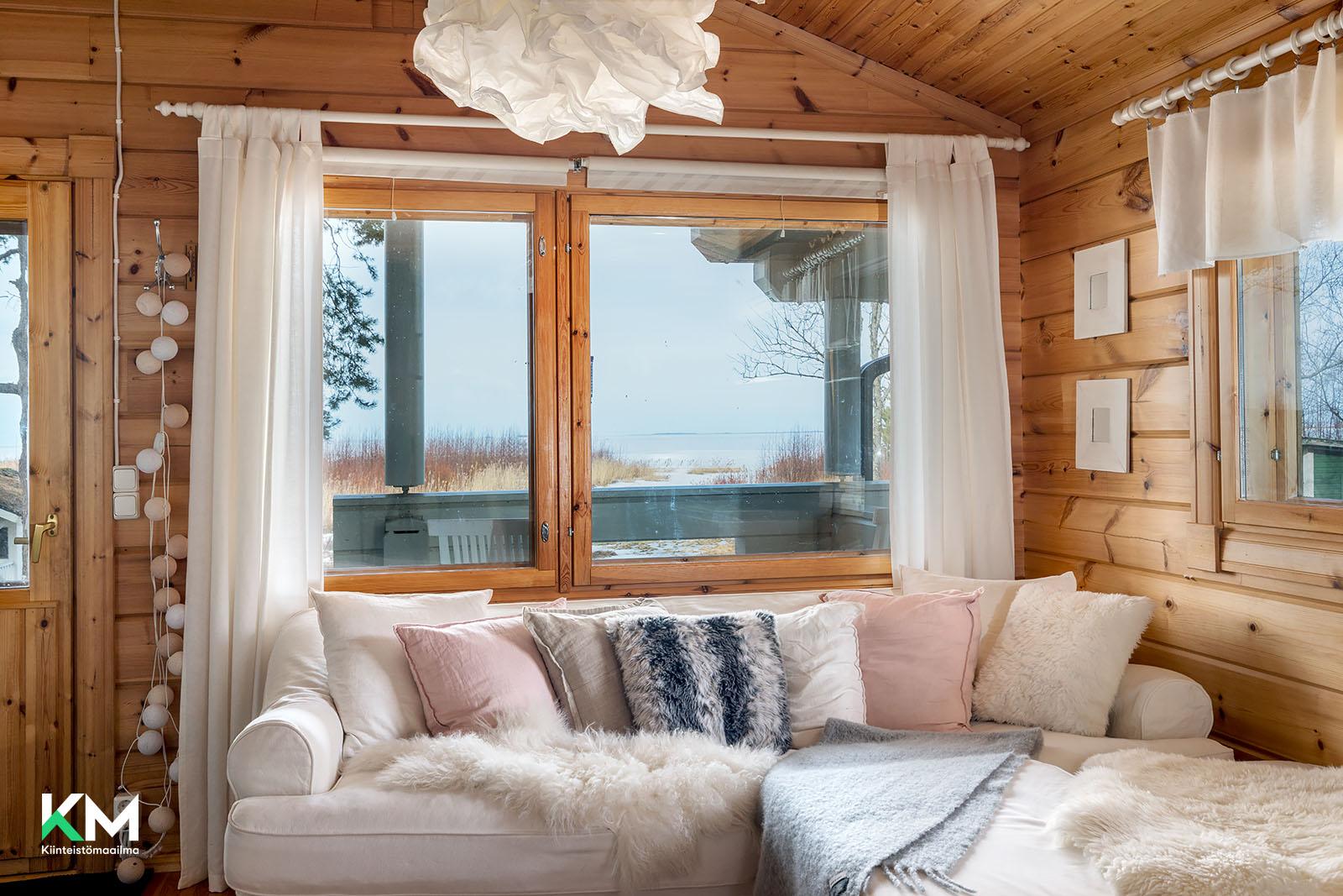 Hylkykarinkuja 16, Varjakka, Oulu