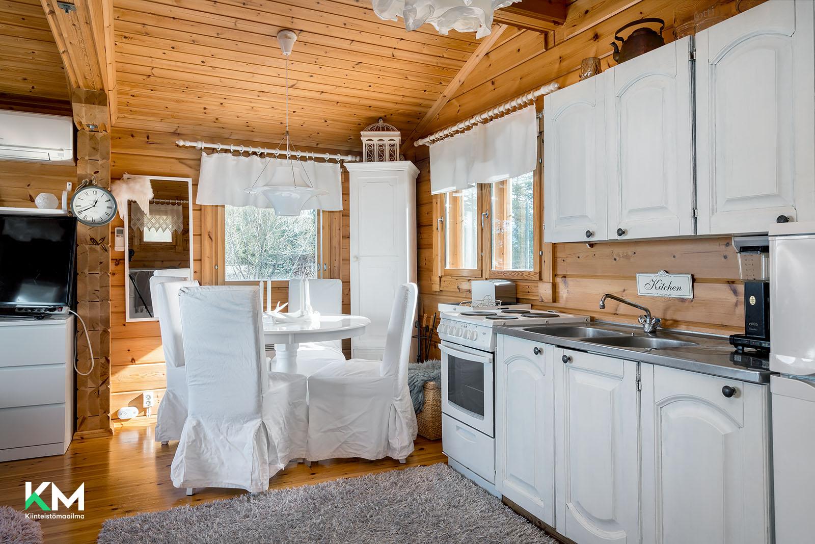 Hylkykarinkuja 16, Varjakka, Oulu