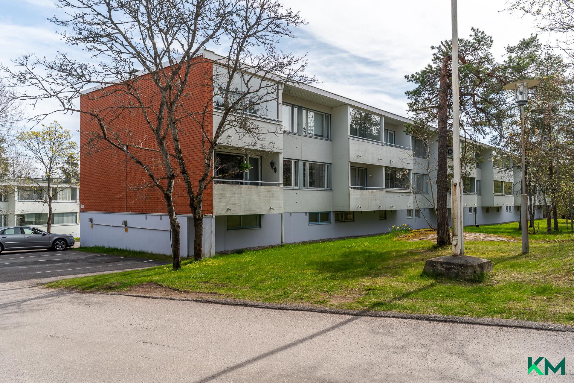 Urheilutie 8, Kauniainen, Kauniainen