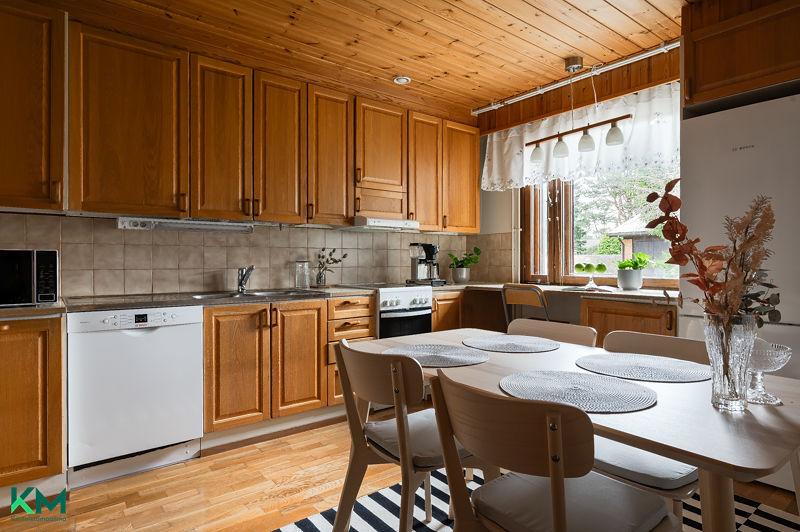 Rantakivenkatu 27, Ahtiala, Lahti