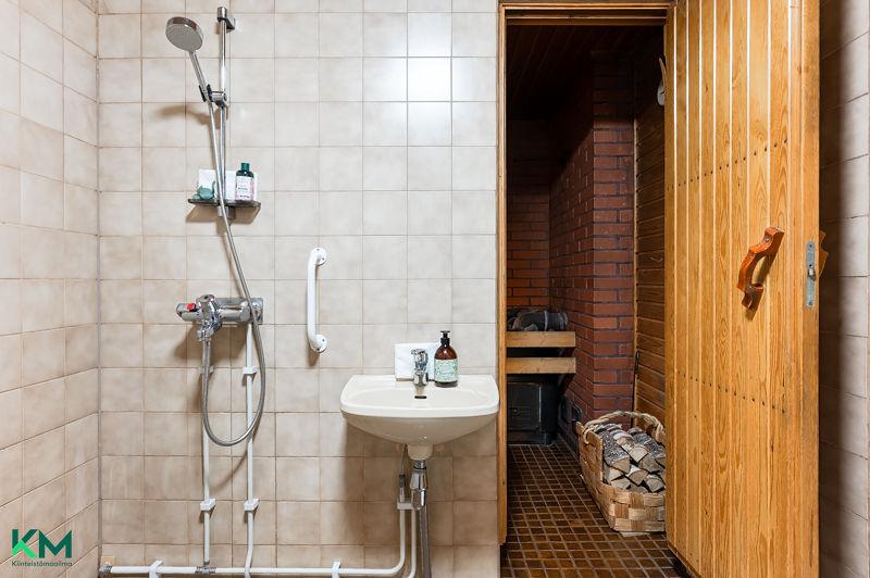 Rantakivenkatu 27, Ahtiala, Lahti