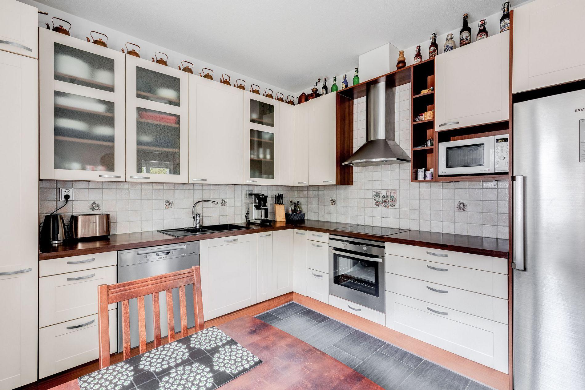 Ylipalontie 30, Paloheinä, Helsinki