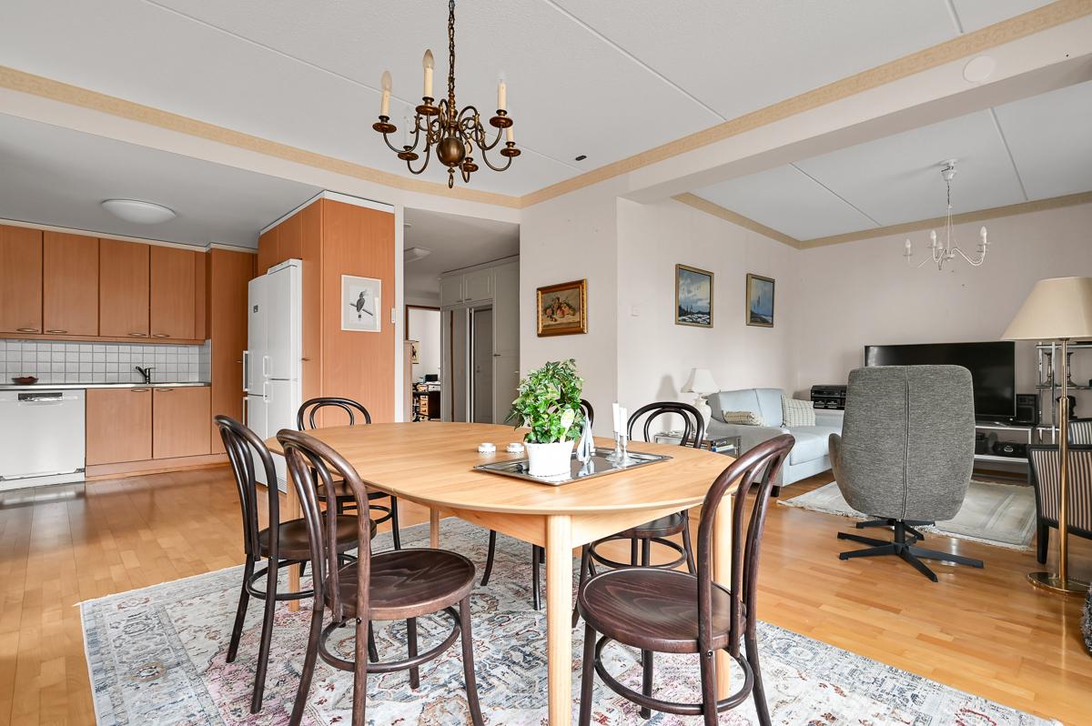 Korkeavuorenkatu 26, Karjaa, Raasepori