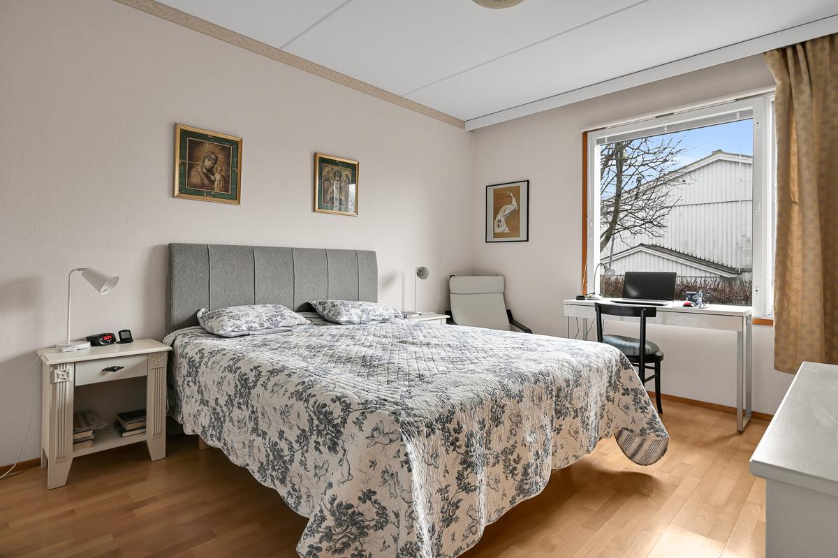 Korkeavuorenkatu 26, Karjaa, Raasepori