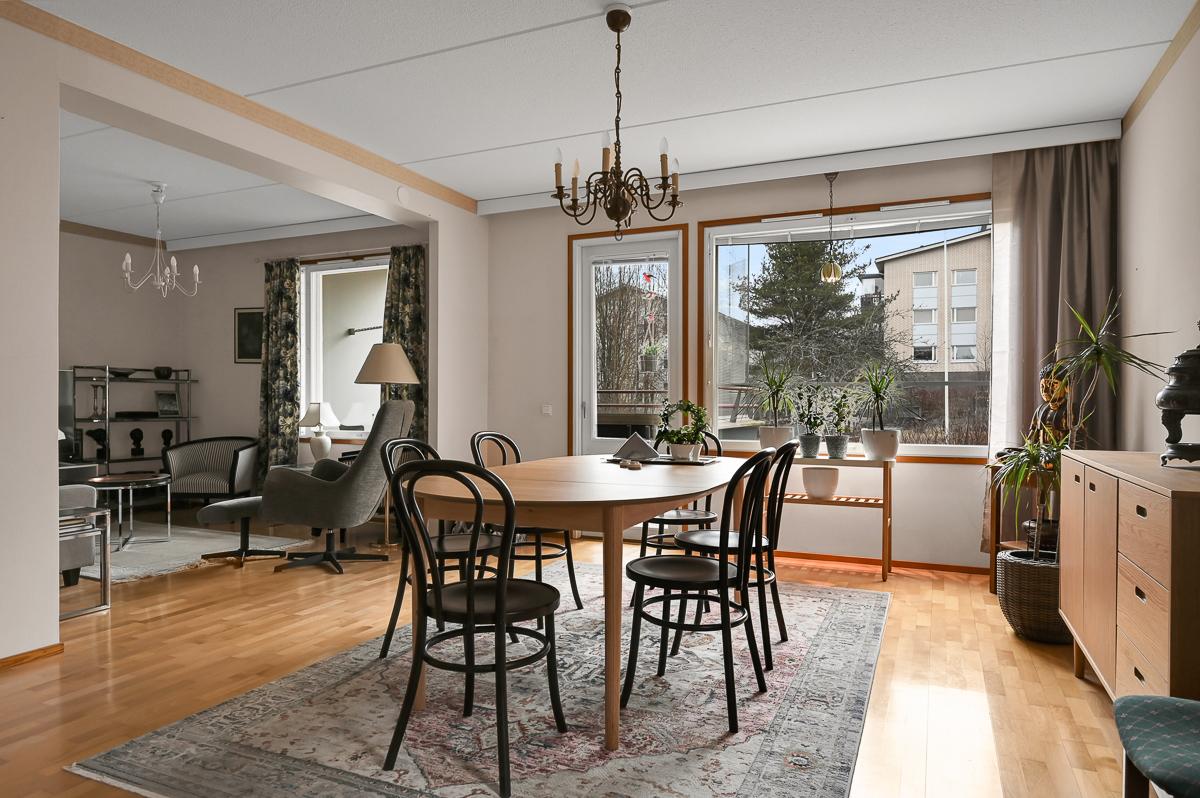 Korkeavuorenkatu 26, Karjaa, Raasepori