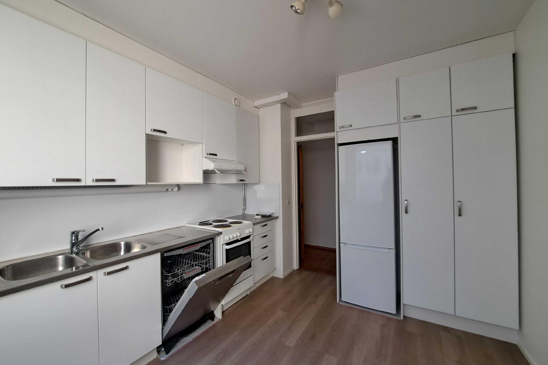 Kolmas Linja 33, Kallio, Helsinki