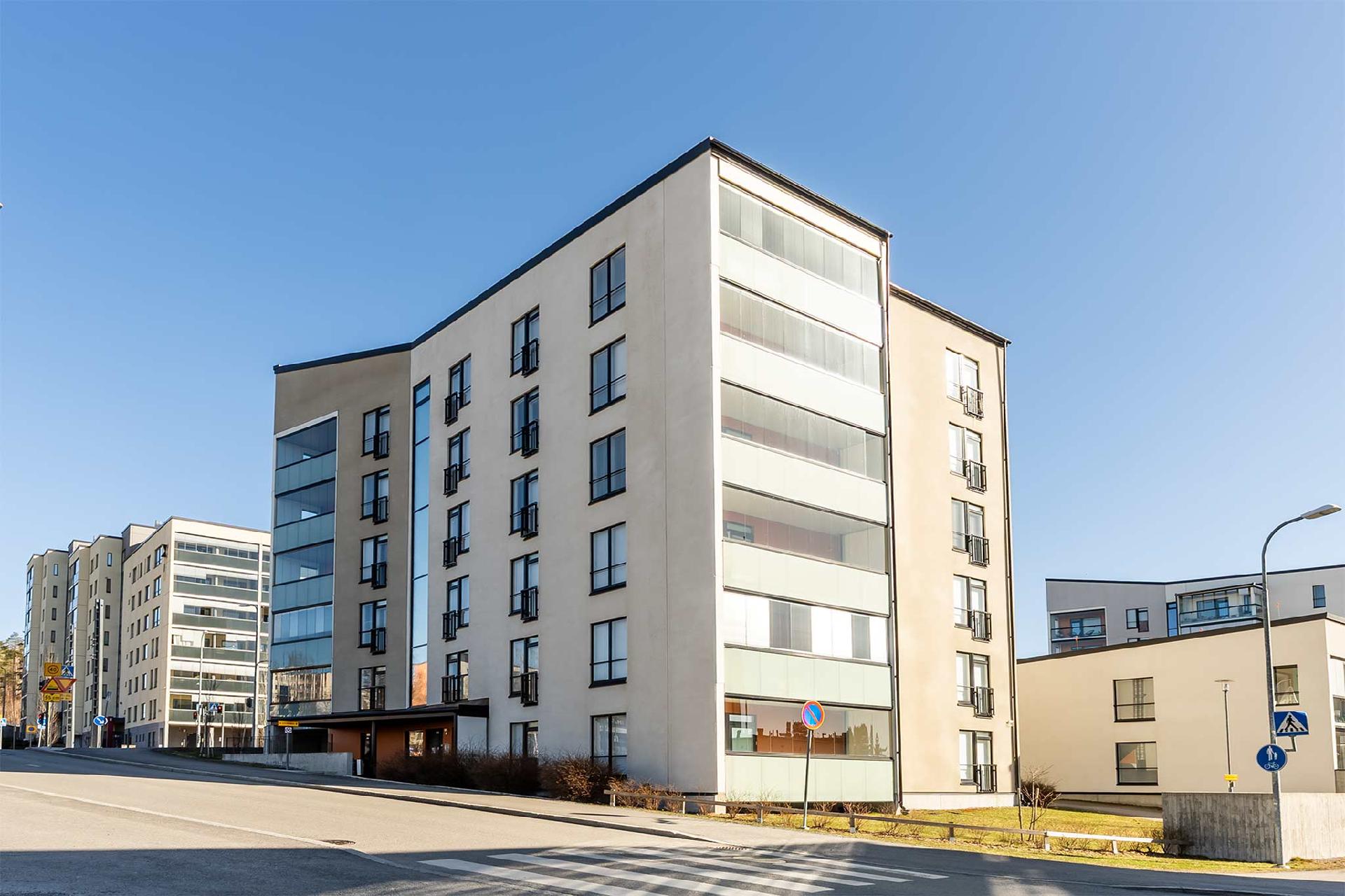 Halkoniemenrinne 1, Lentävänniemi, Tampere