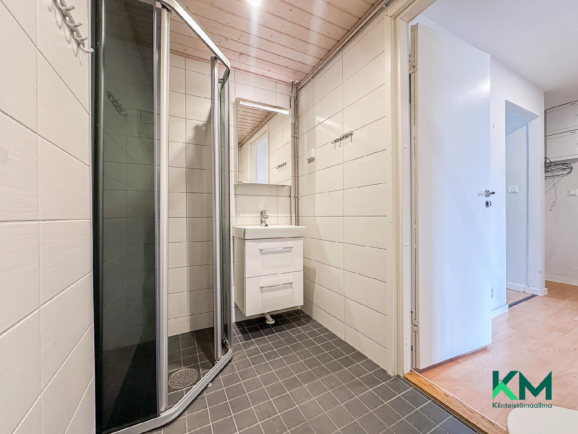Niputtajankatu 12, Laitaatsilta, Savonlinna