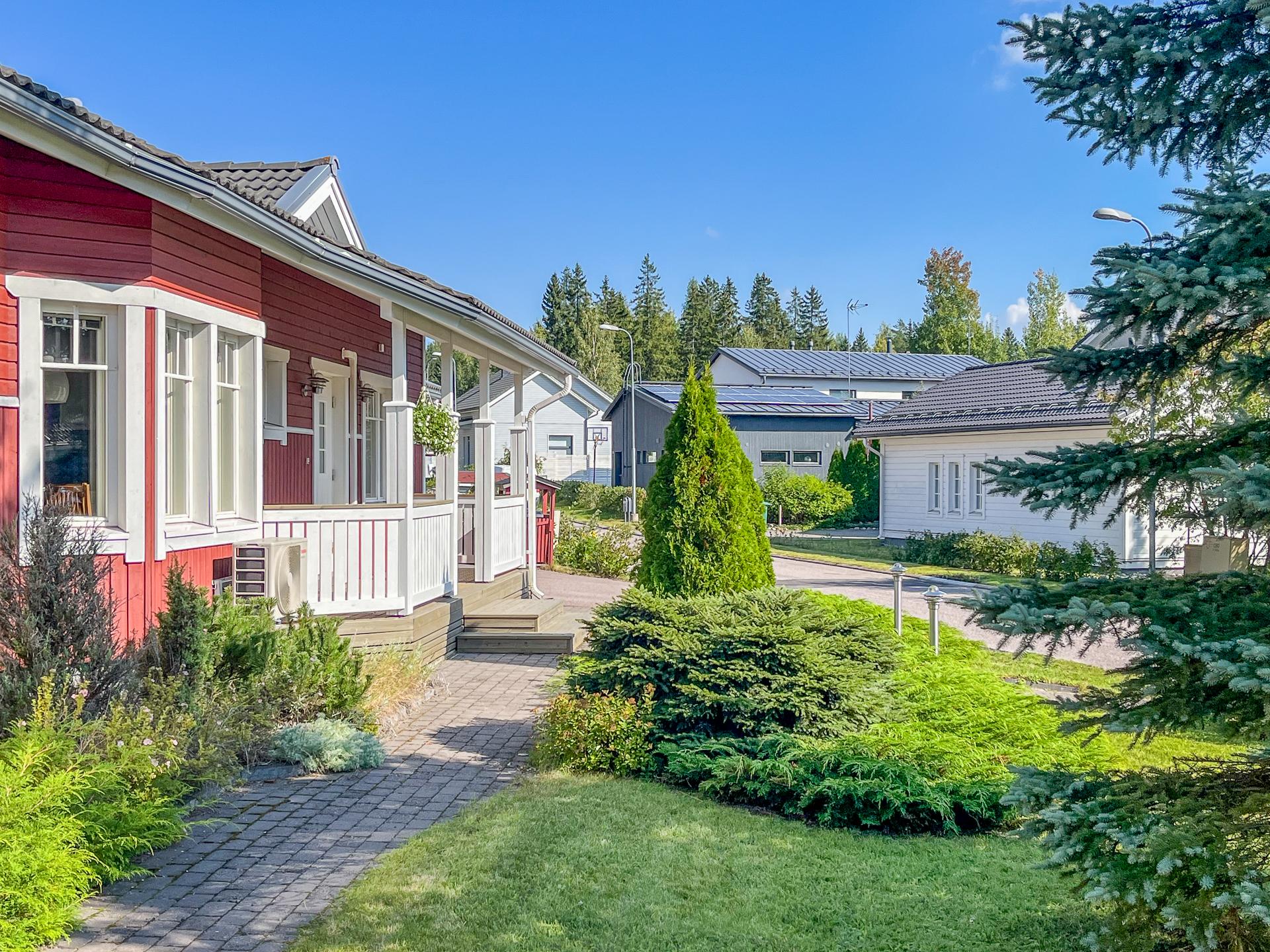 Pavintie 7, Pavinmäki, Hyvinkää