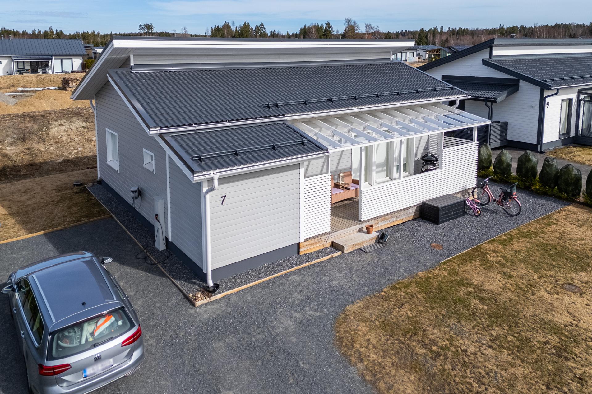Tilhenkuja 7, Länsi-Lintula, Valkeakoski
