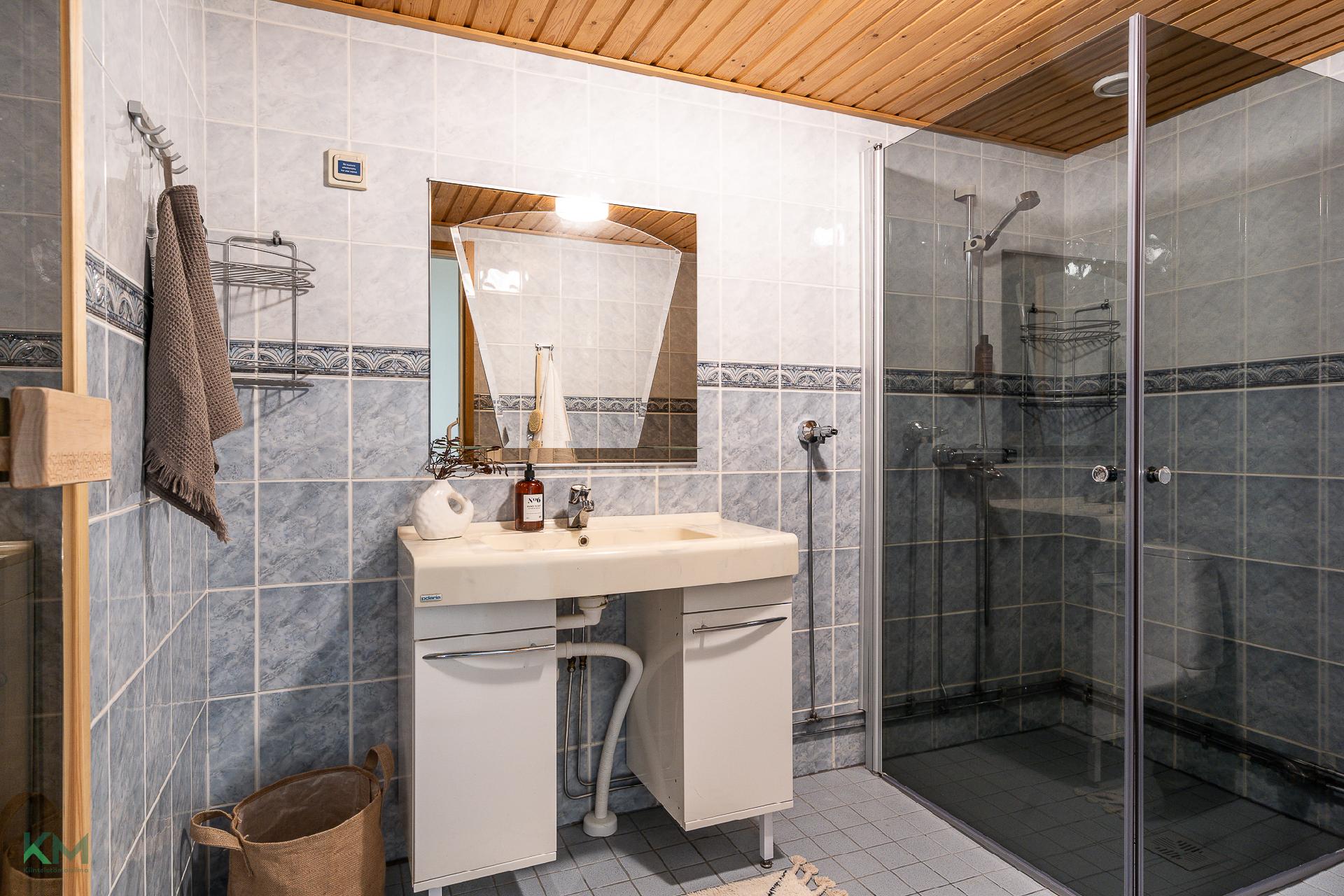 Tuirantie 15, Tuira, Oulu