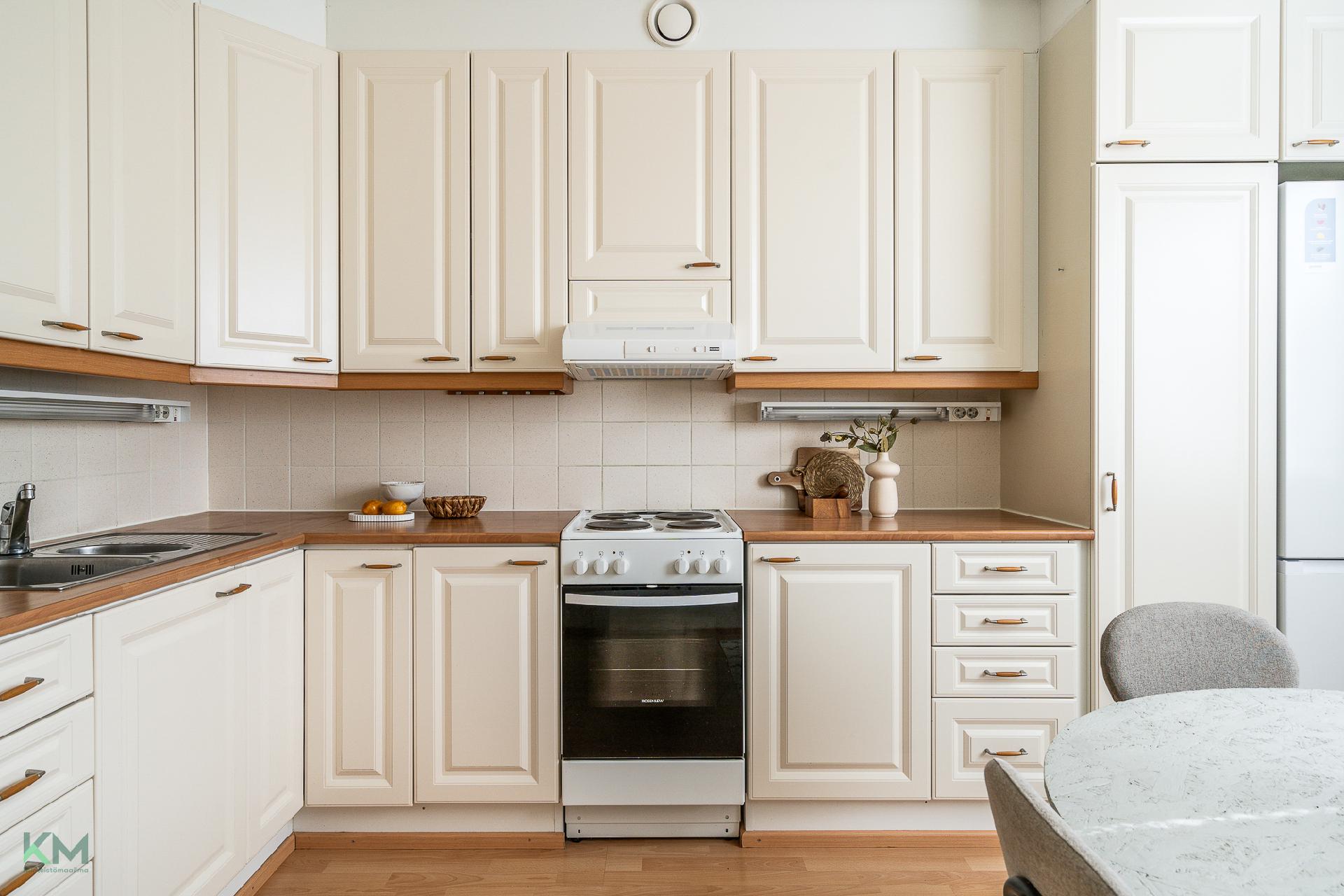 Tuirantie 15, Tuira, Oulu