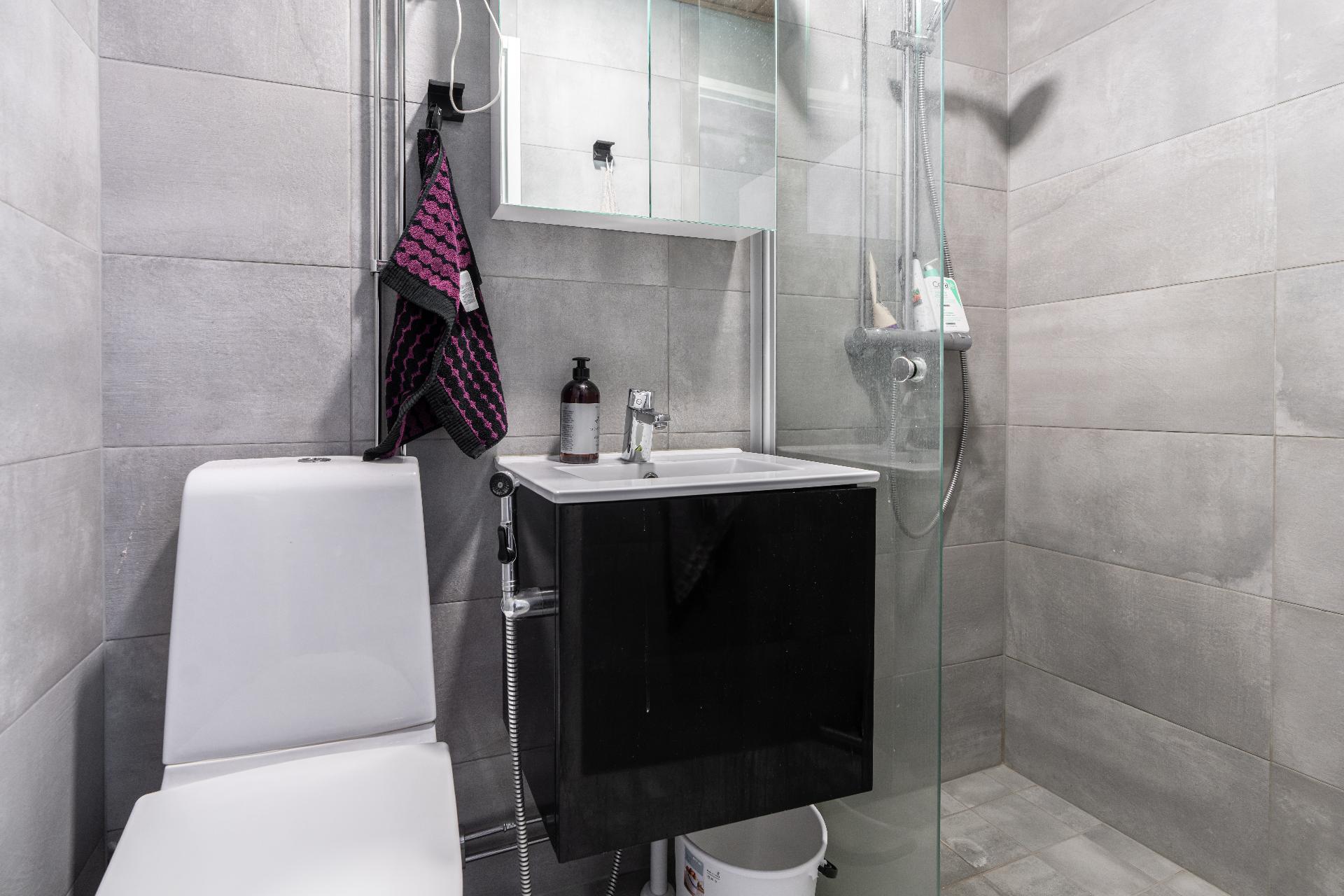 Isokatu 77, Heinäpää, Oulu