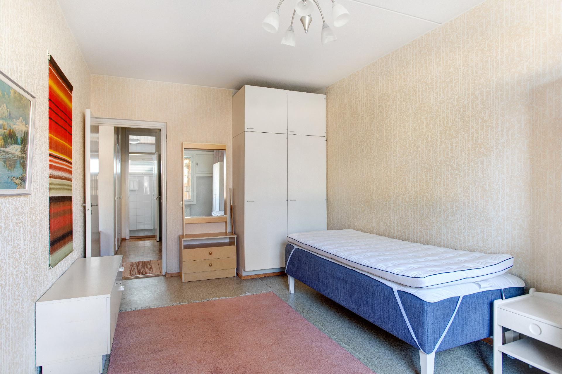 Vanamonkuja 1, Simonmetsä, Vantaa