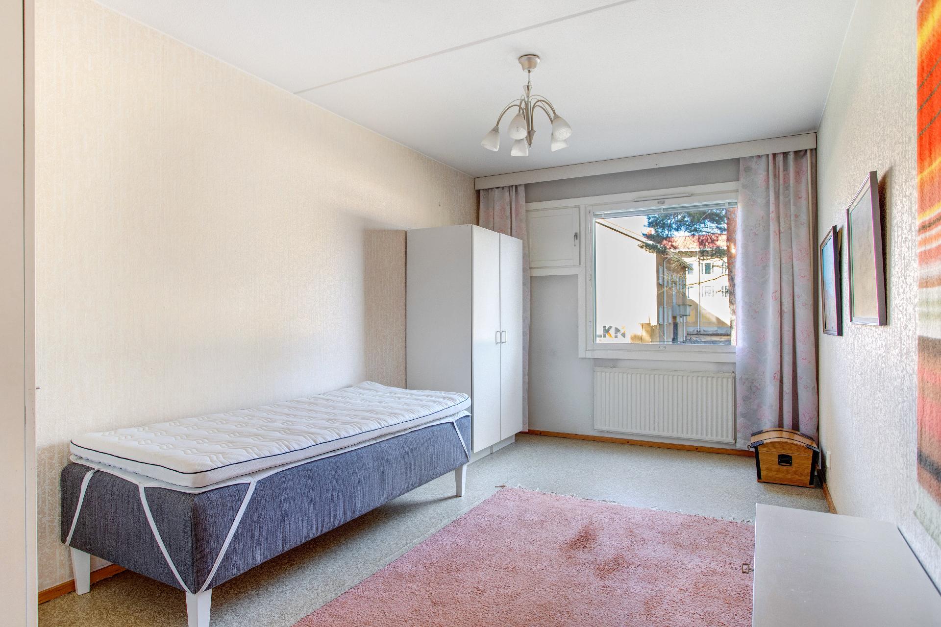 Vanamonkuja 1, Simonmetsä, Vantaa