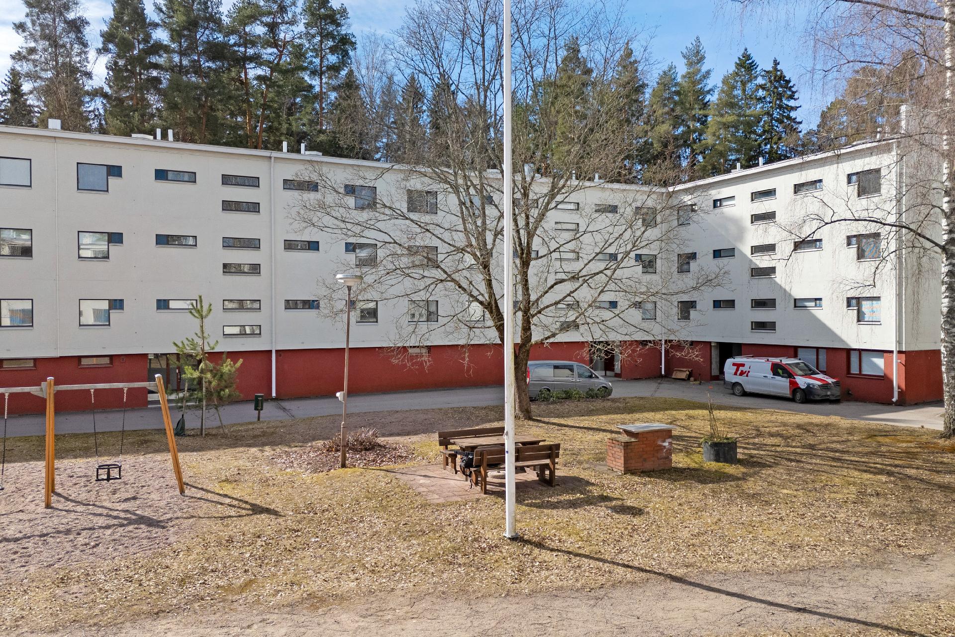 Vanamonkuja 1, Simonmetsä, Vantaa