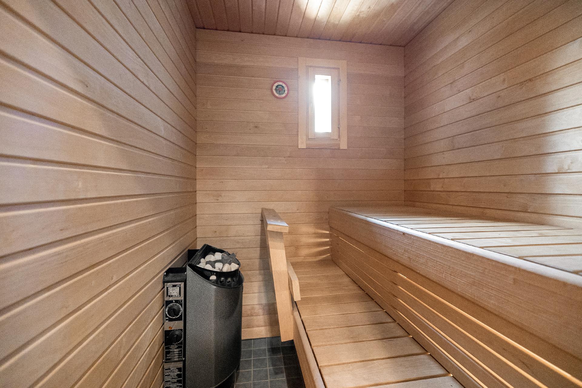 Ikkunallinen sauna